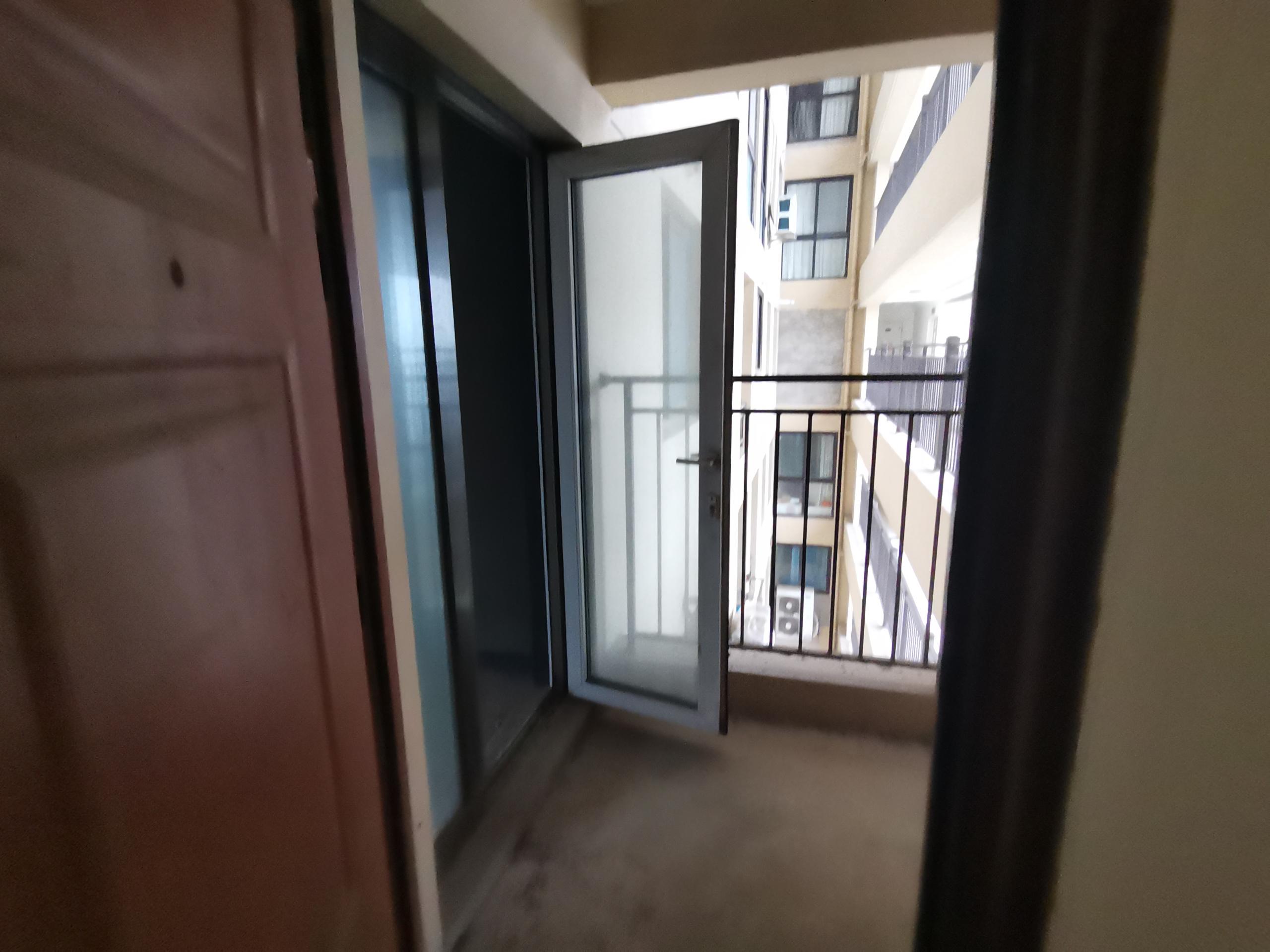 景瑞御府 3室2厅1卫 93m&sup2;