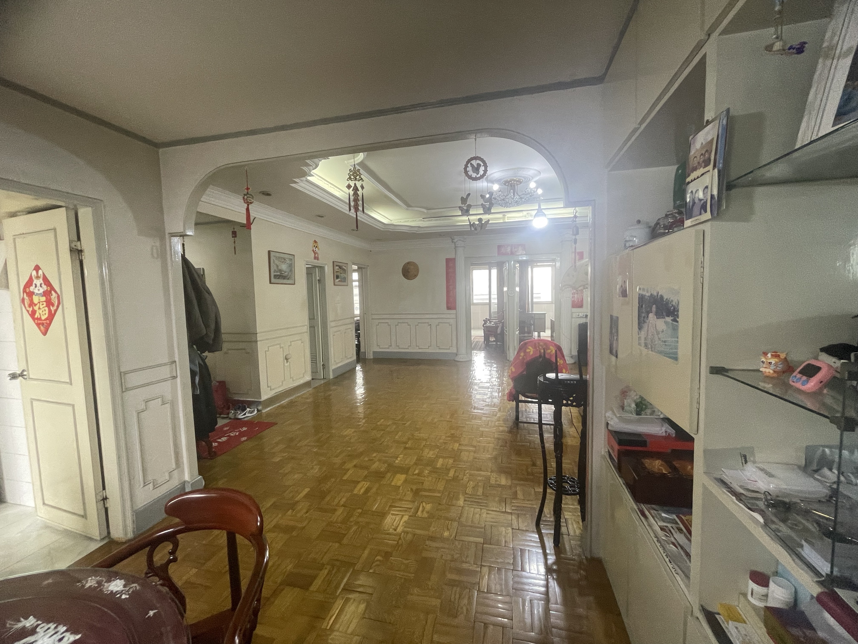 新海通花园 4室2厅2卫 159.75m²
