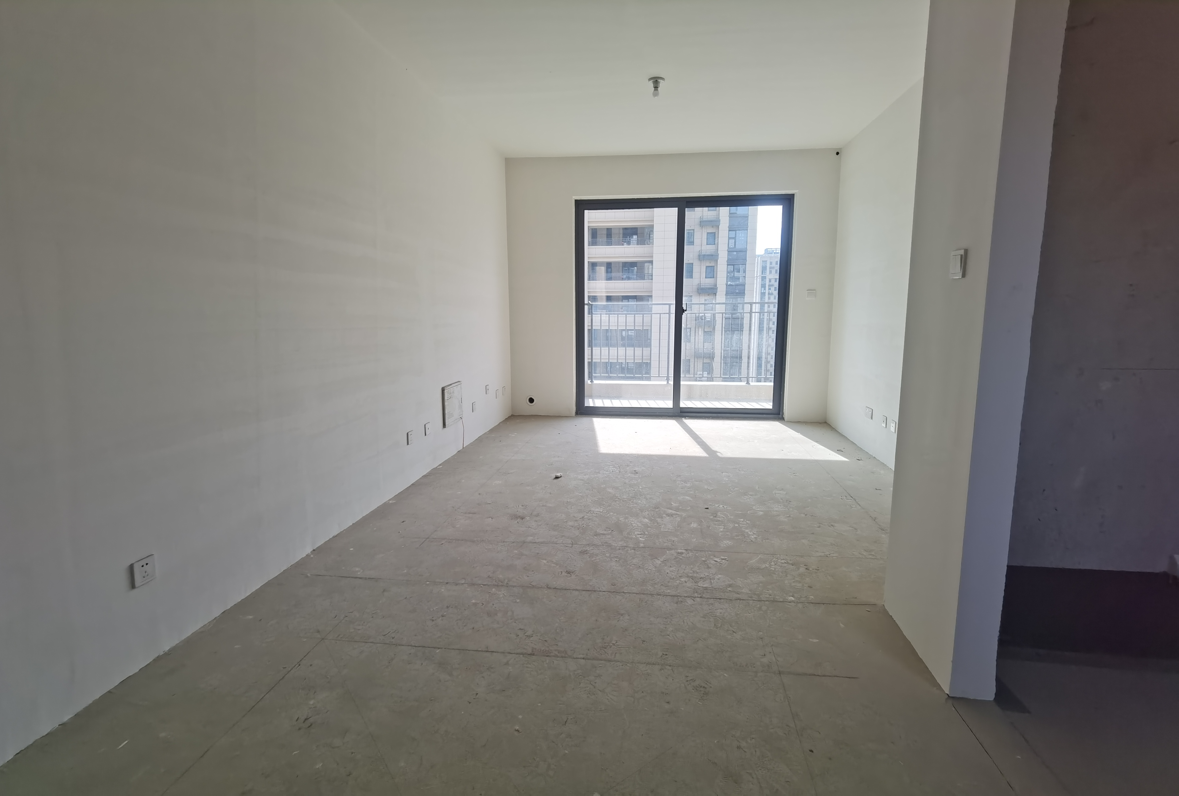 春溪集 3室2厅2卫 108m²