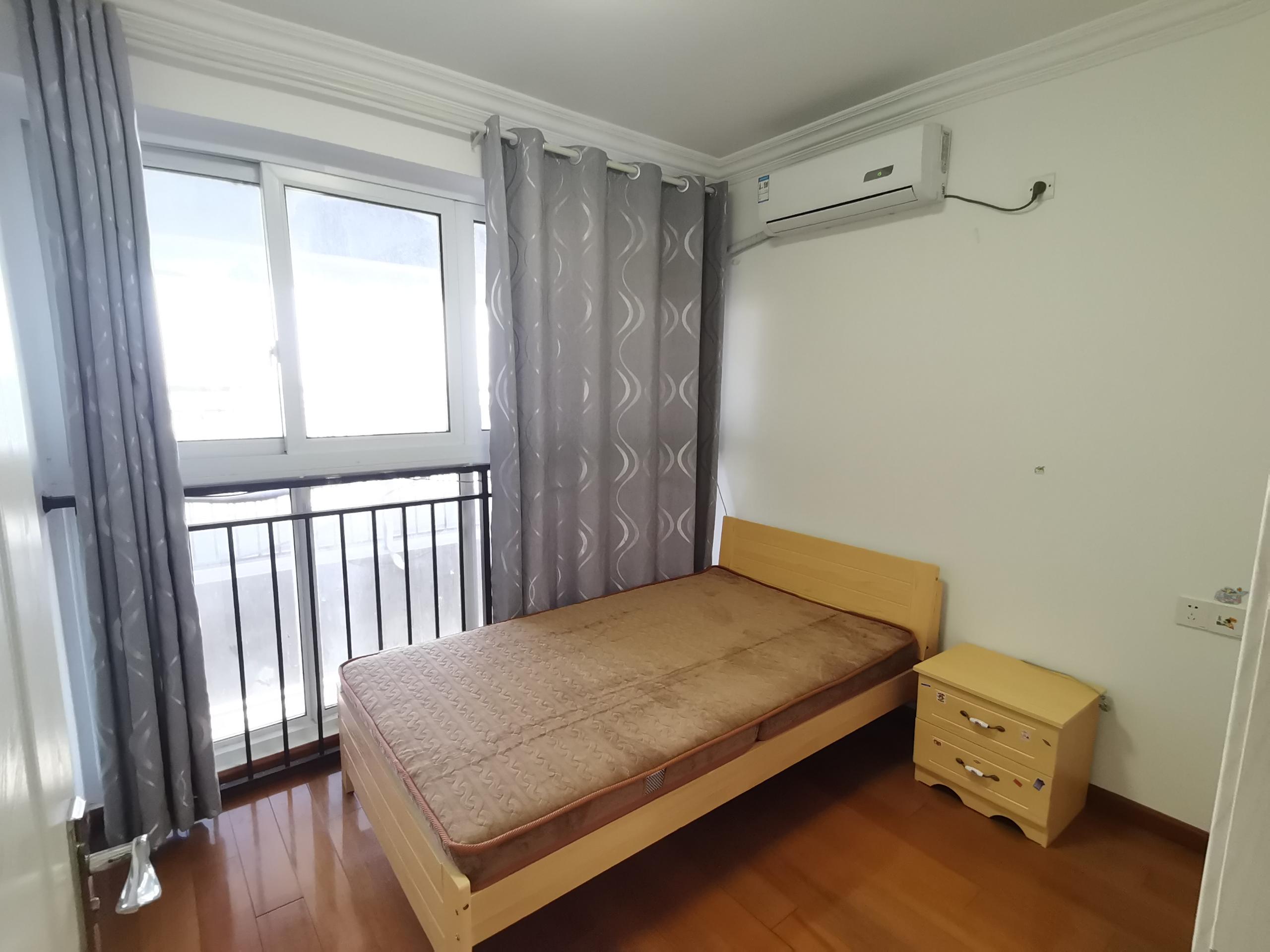 景瑞御府 3室2厅1卫 92m&sup2;