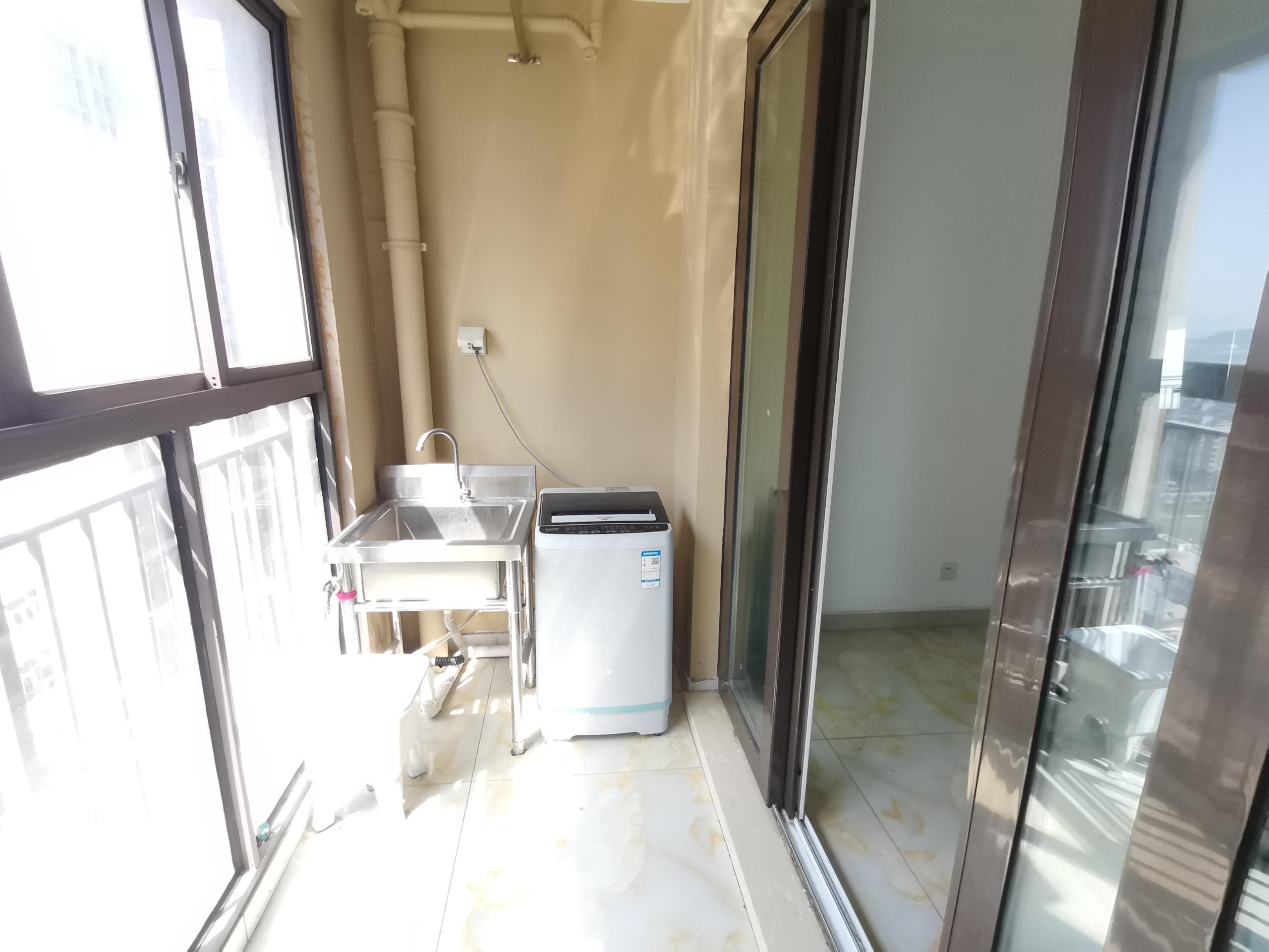 景瑞御府 3室2厅1卫 92m&sup2;