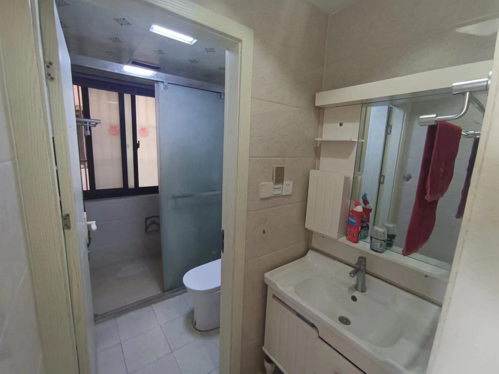 和融&bull;优山美地名邸 2室2厅1卫 99.00m&sup2;