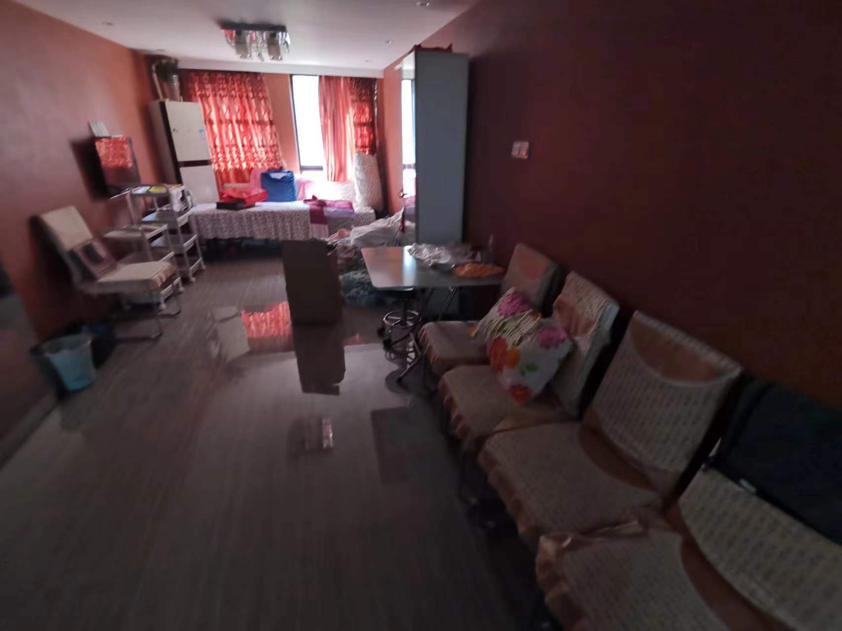 东景国际 2室1厅1卫 58.00m&sup2;