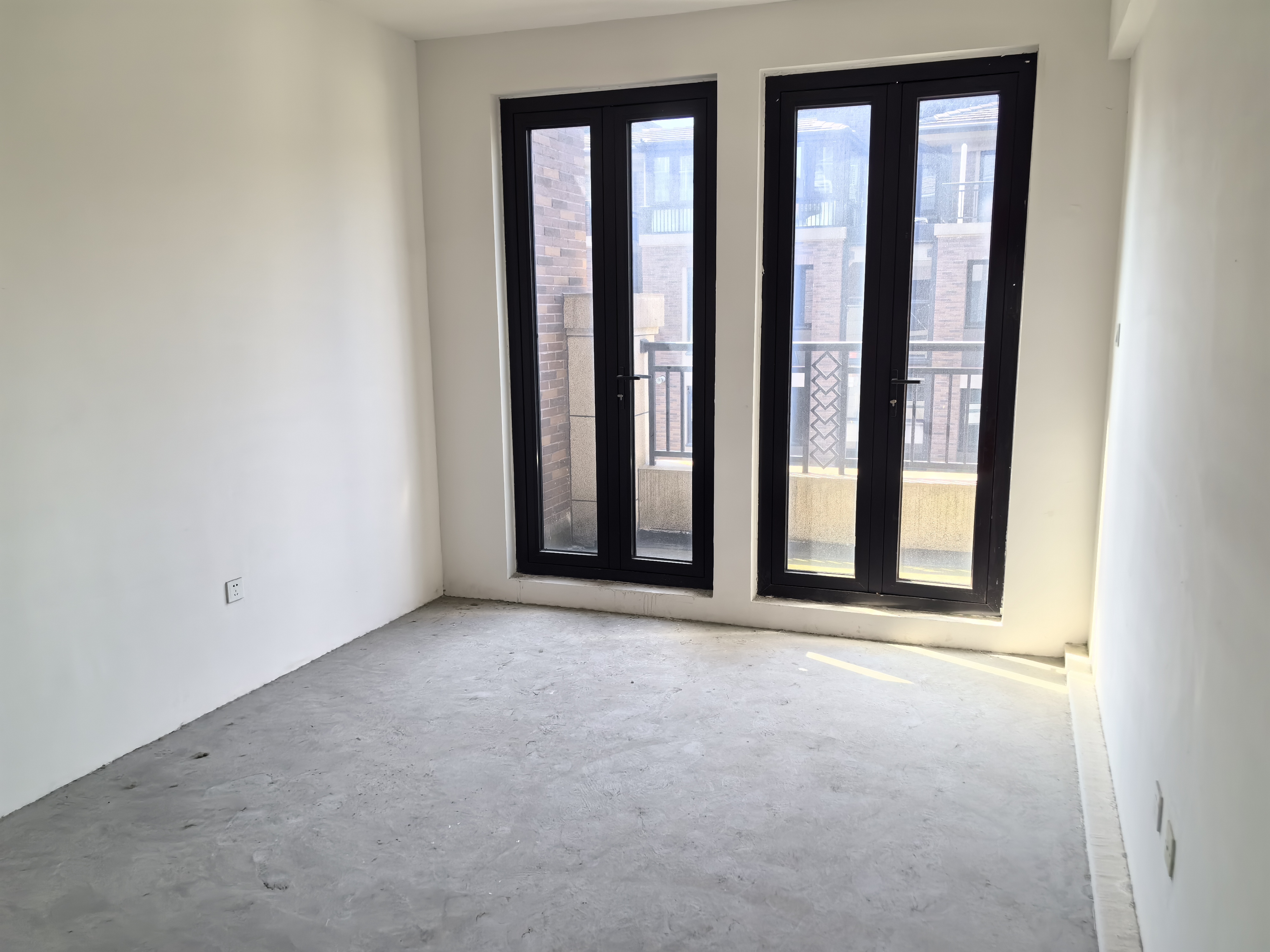 山水壹号 4室2厅2卫 236m&sup2;