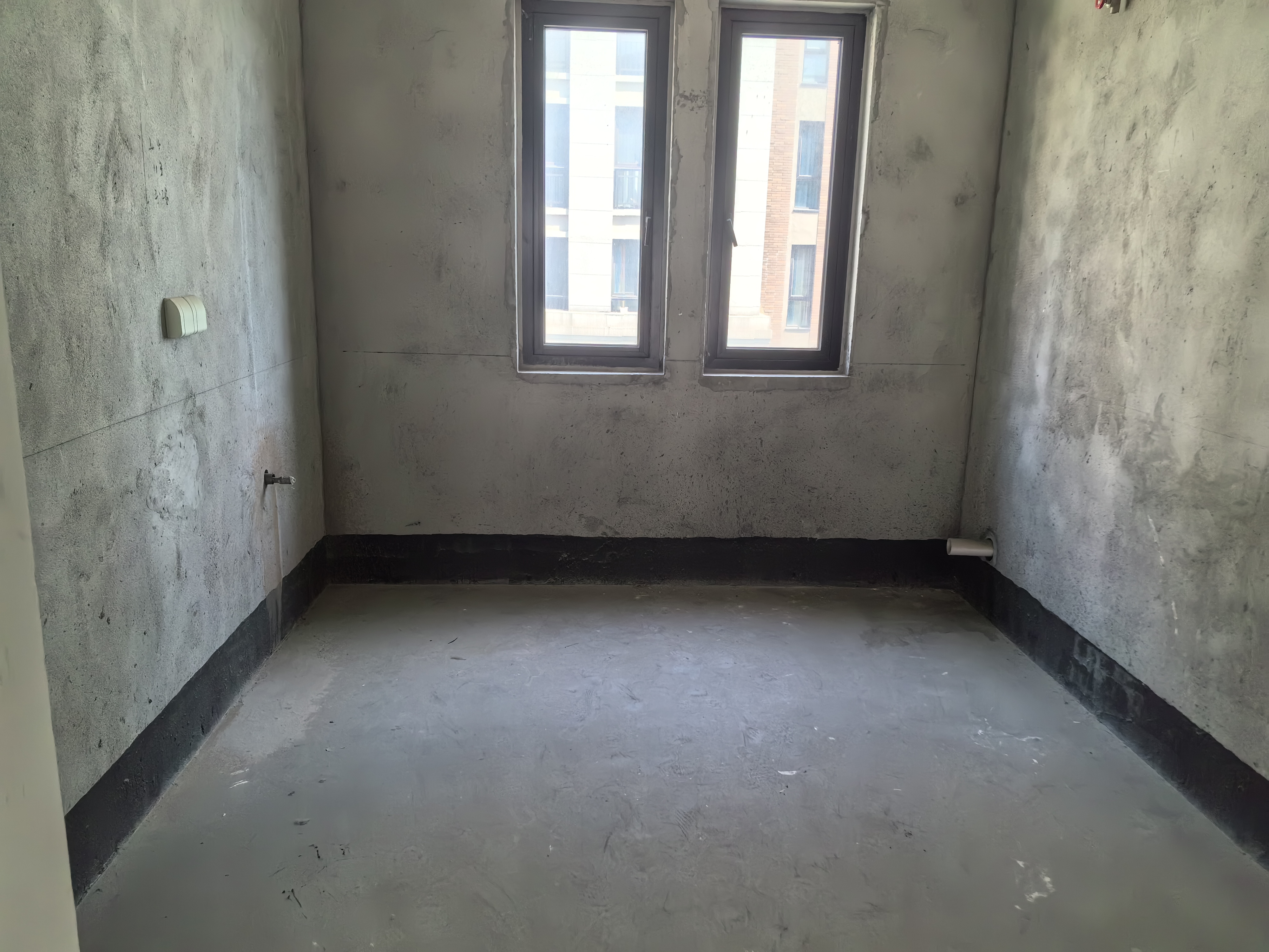山水壹号 4室2厅2卫 236m&sup2;