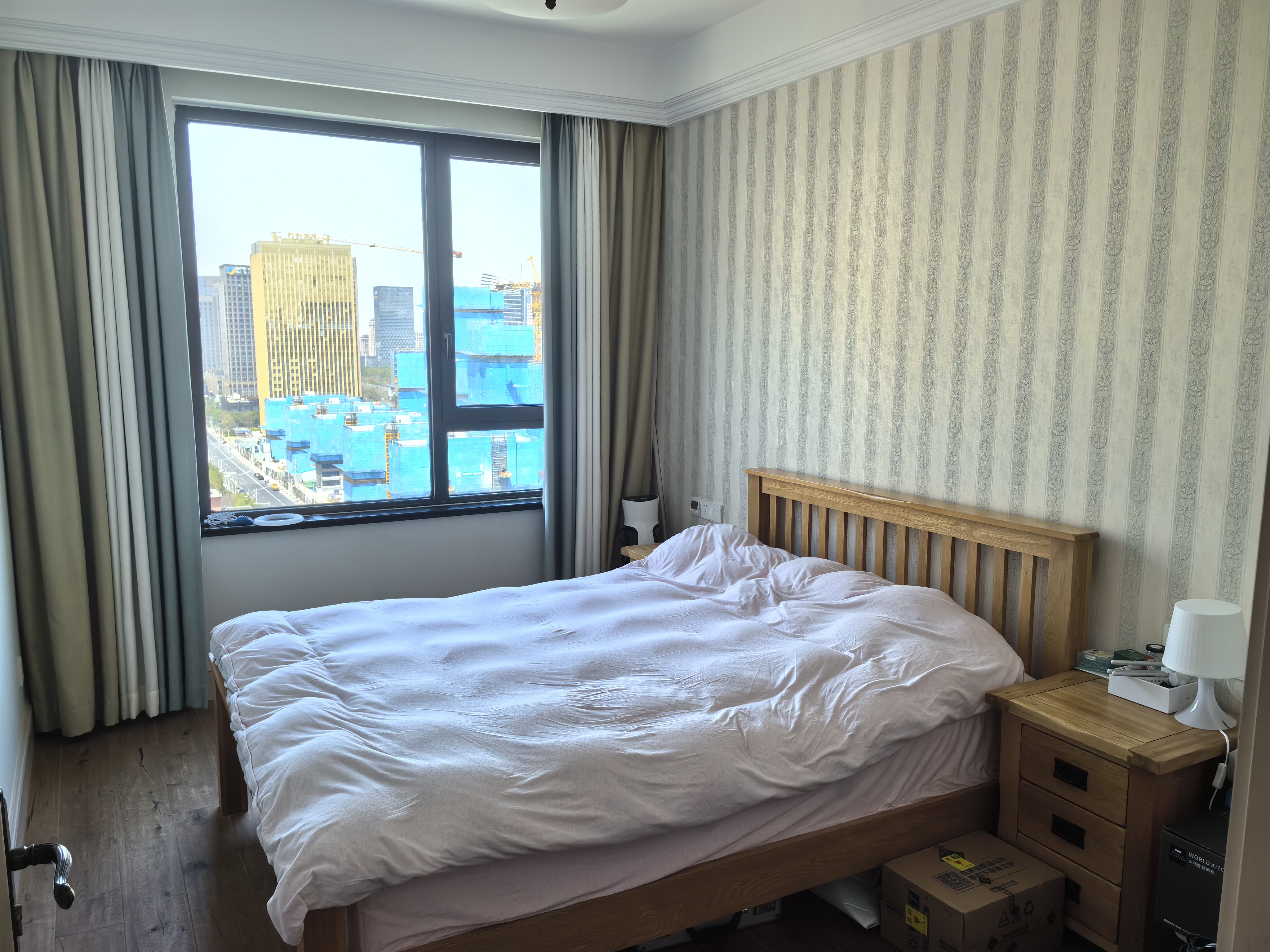 星光耀广场 4室2厅2卫 166.01m&sup2;