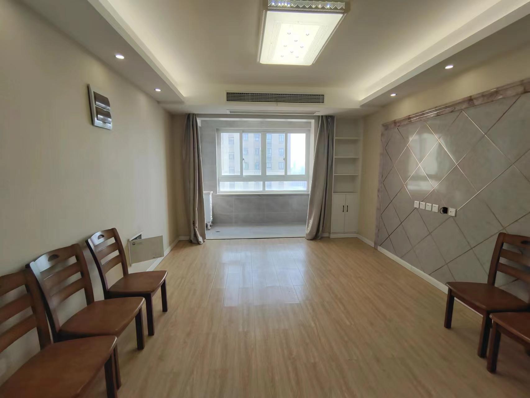 新城香溢紫郡 3室2厅1卫 120.00m²
