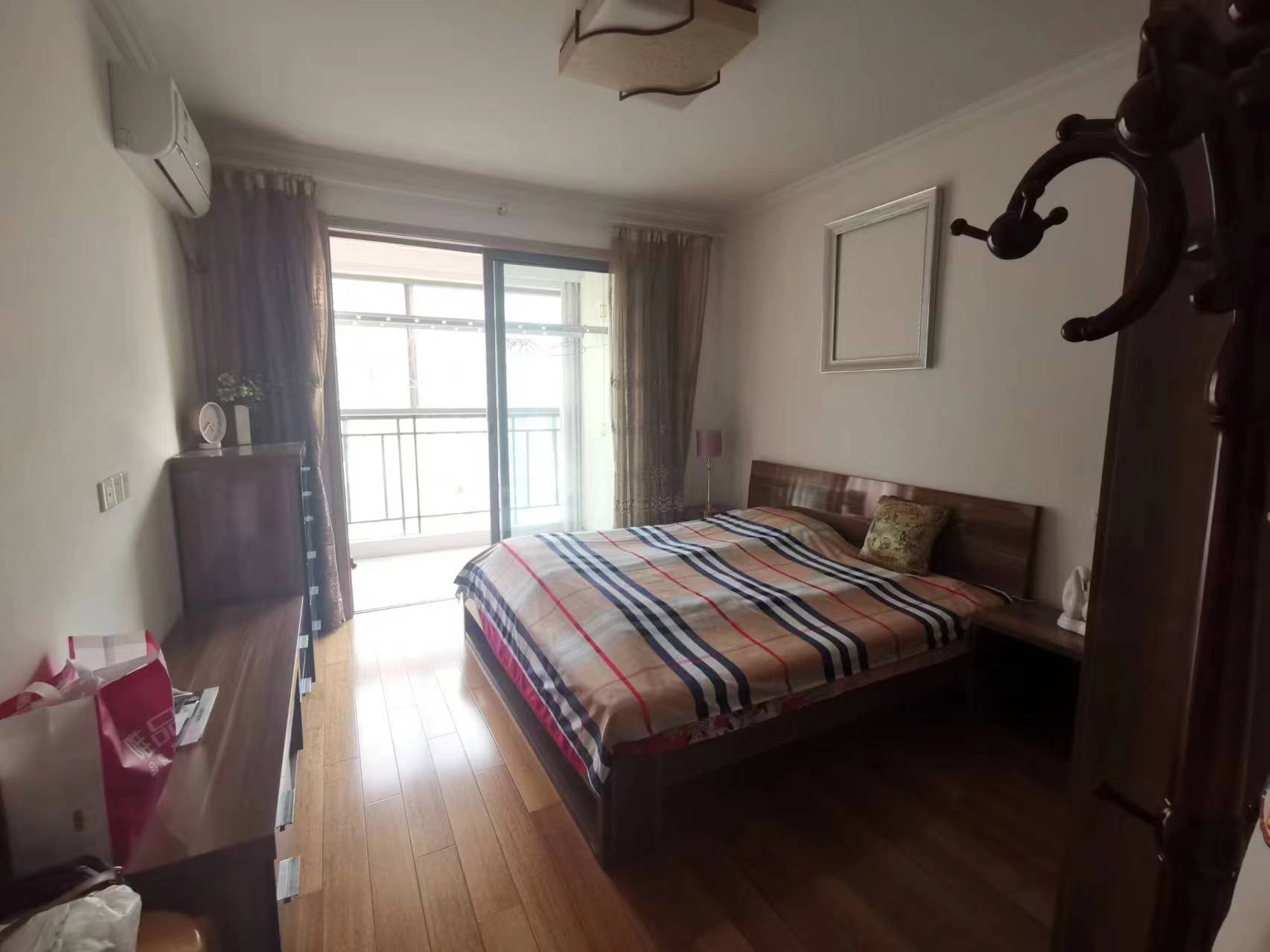优山美地花园南区 3室2厅1卫 113m&sup2;