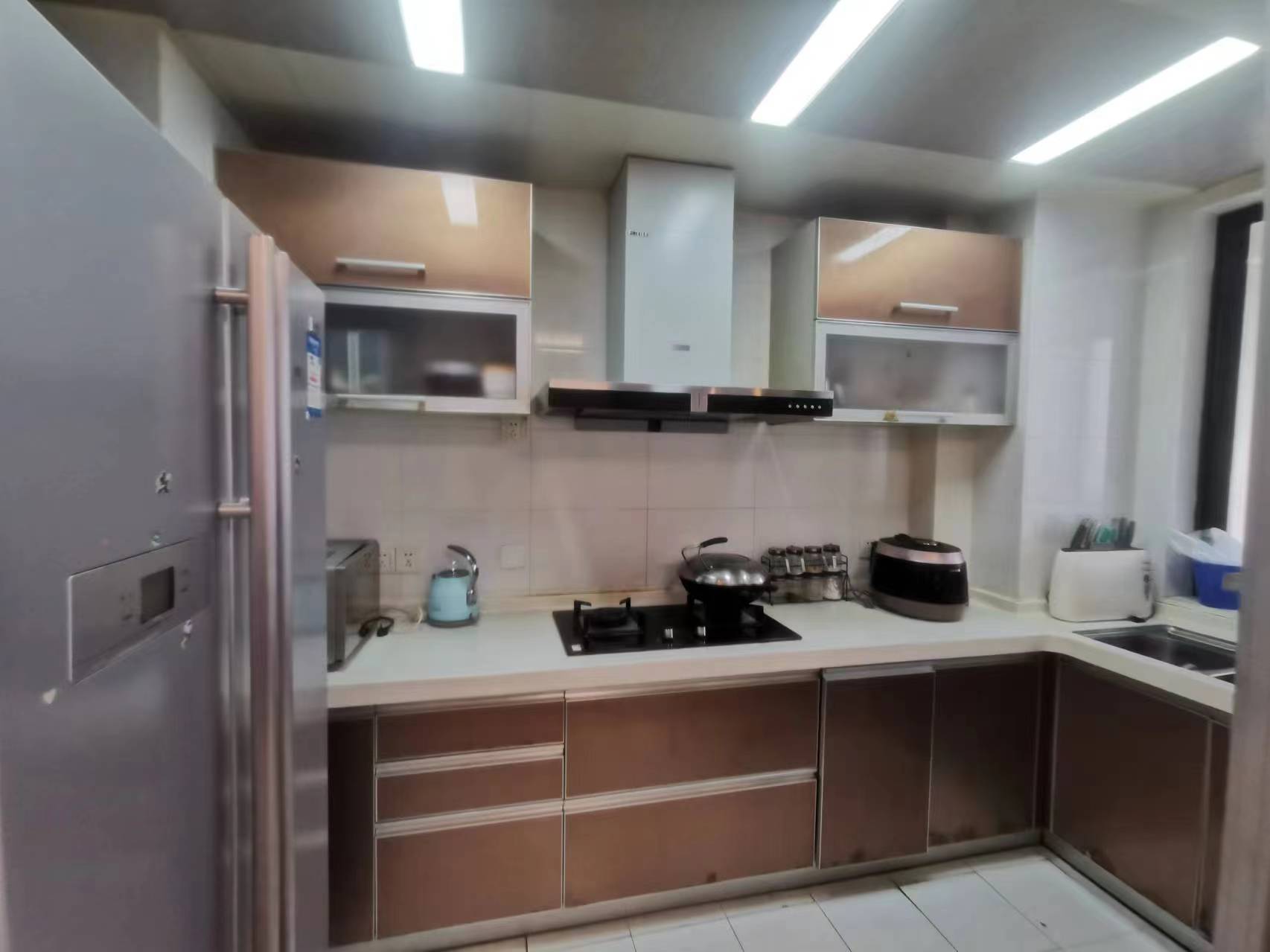 中南世纪城北区 3室2厅2卫 158m&sup2;