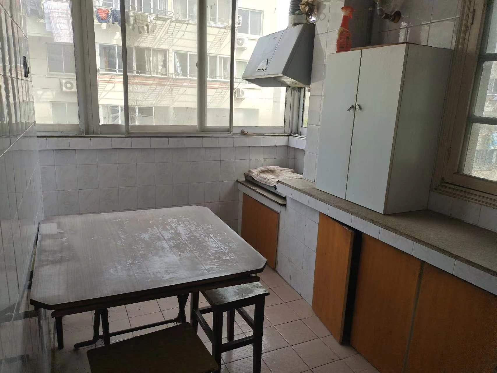 北濠桥东村 2室1厅1卫 73m&sup2;