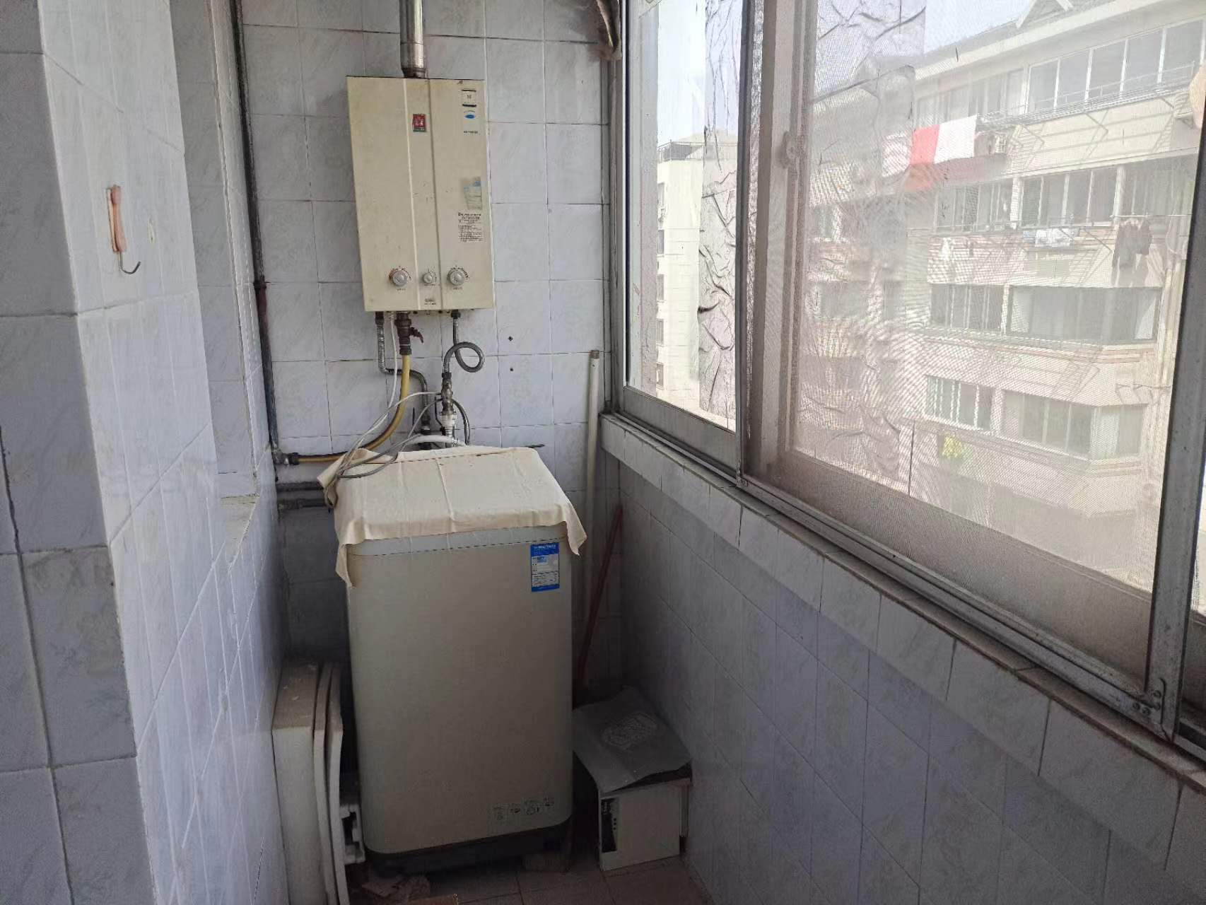 北濠桥东村 2室1厅1卫 73m&sup2;