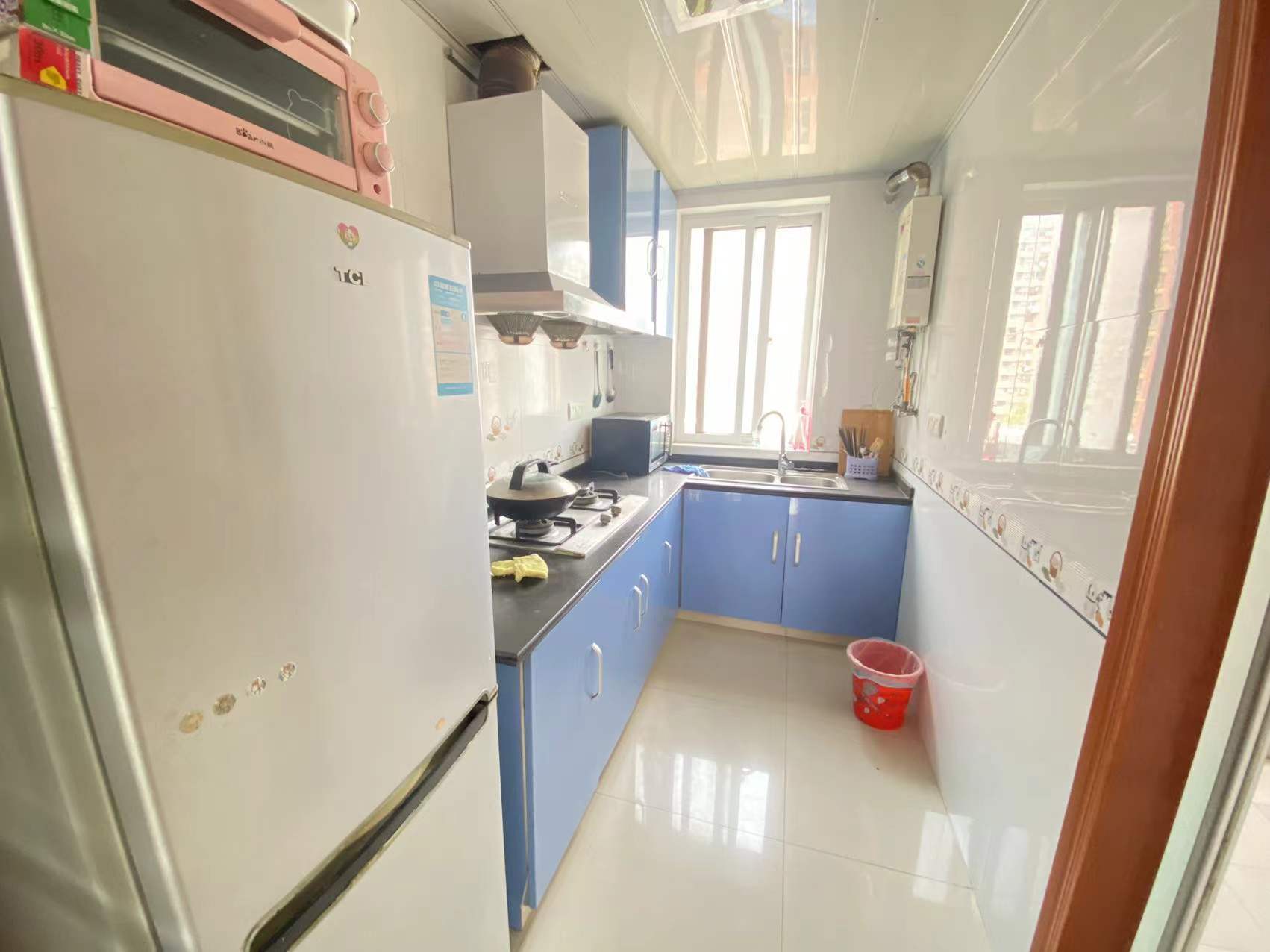 跃龙小苑 4室2厅1卫 71m&sup2;