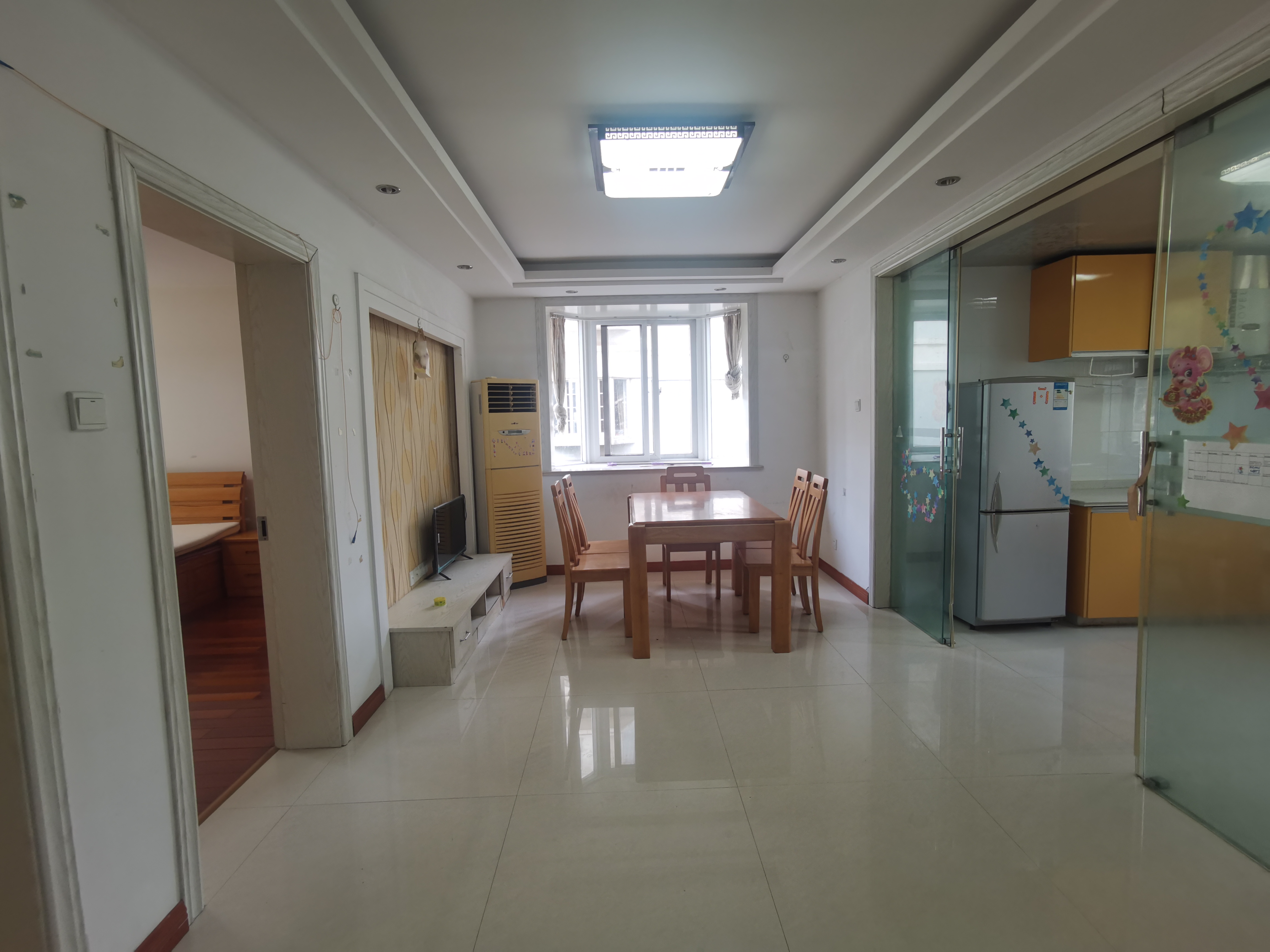 春晖花园 2室1厅1卫 90m&sup2;