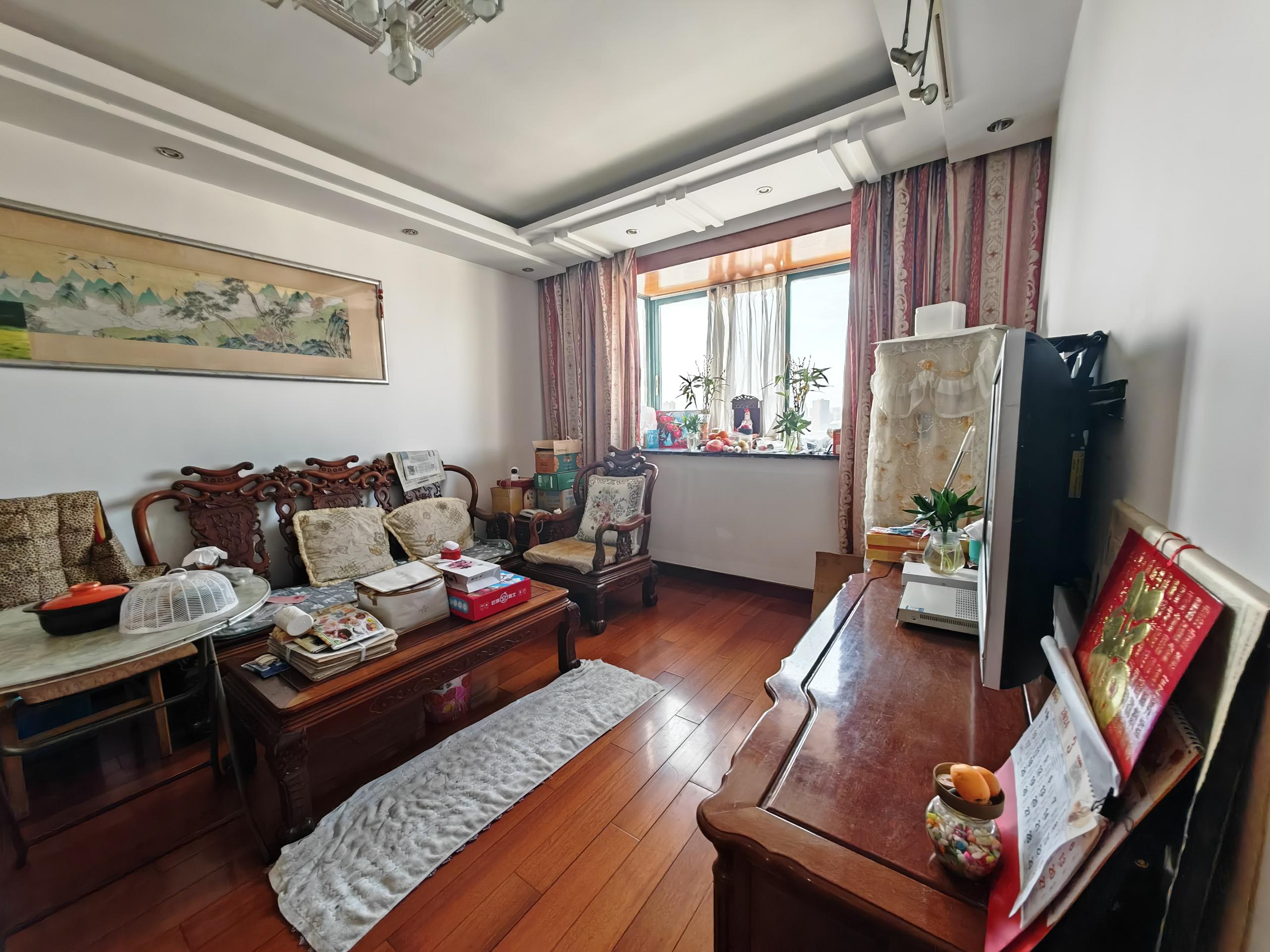 东方鑫乾大厦 2室2厅1卫 101.08m&sup2;