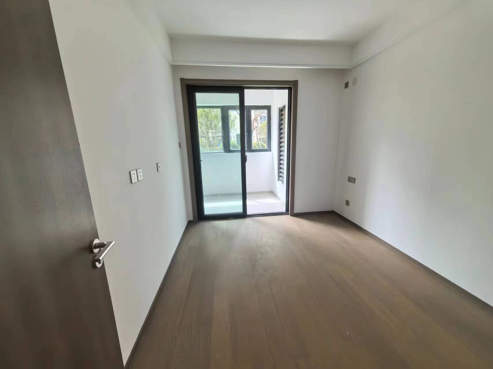 华禧铭苑 3室2厅1卫 101m&sup2;