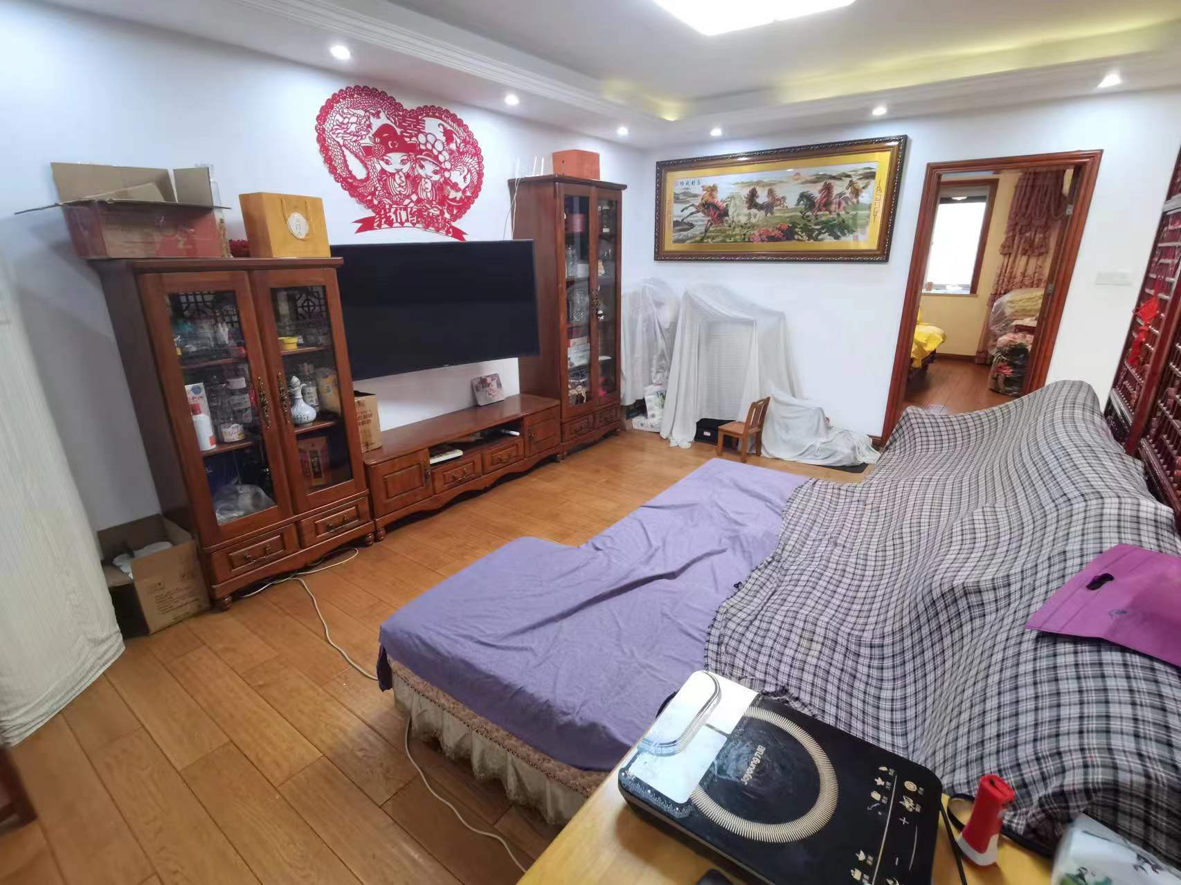 三里墩花苑 3室1厅1卫 129m²