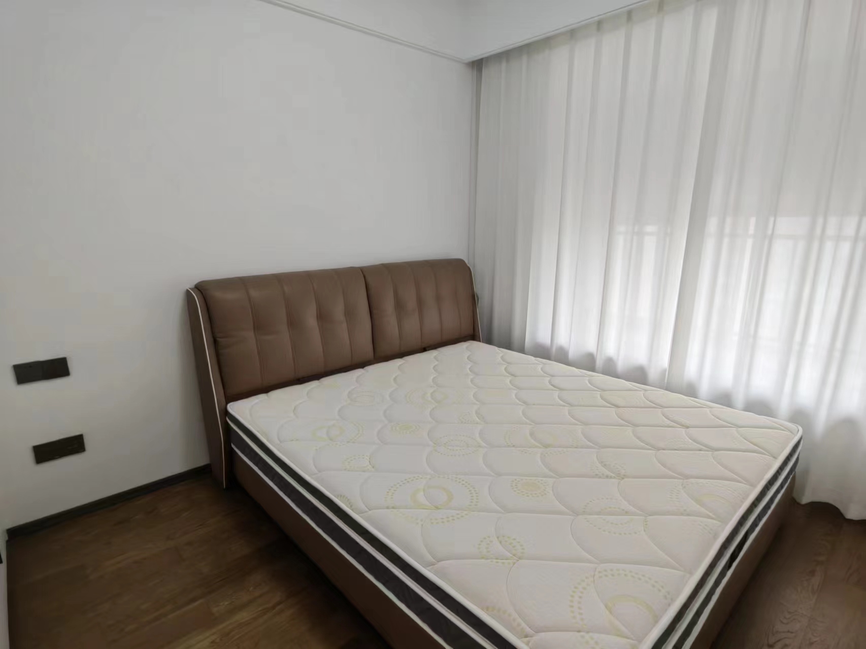 春风南岸西园 4室2厅2卫 140m&sup2;