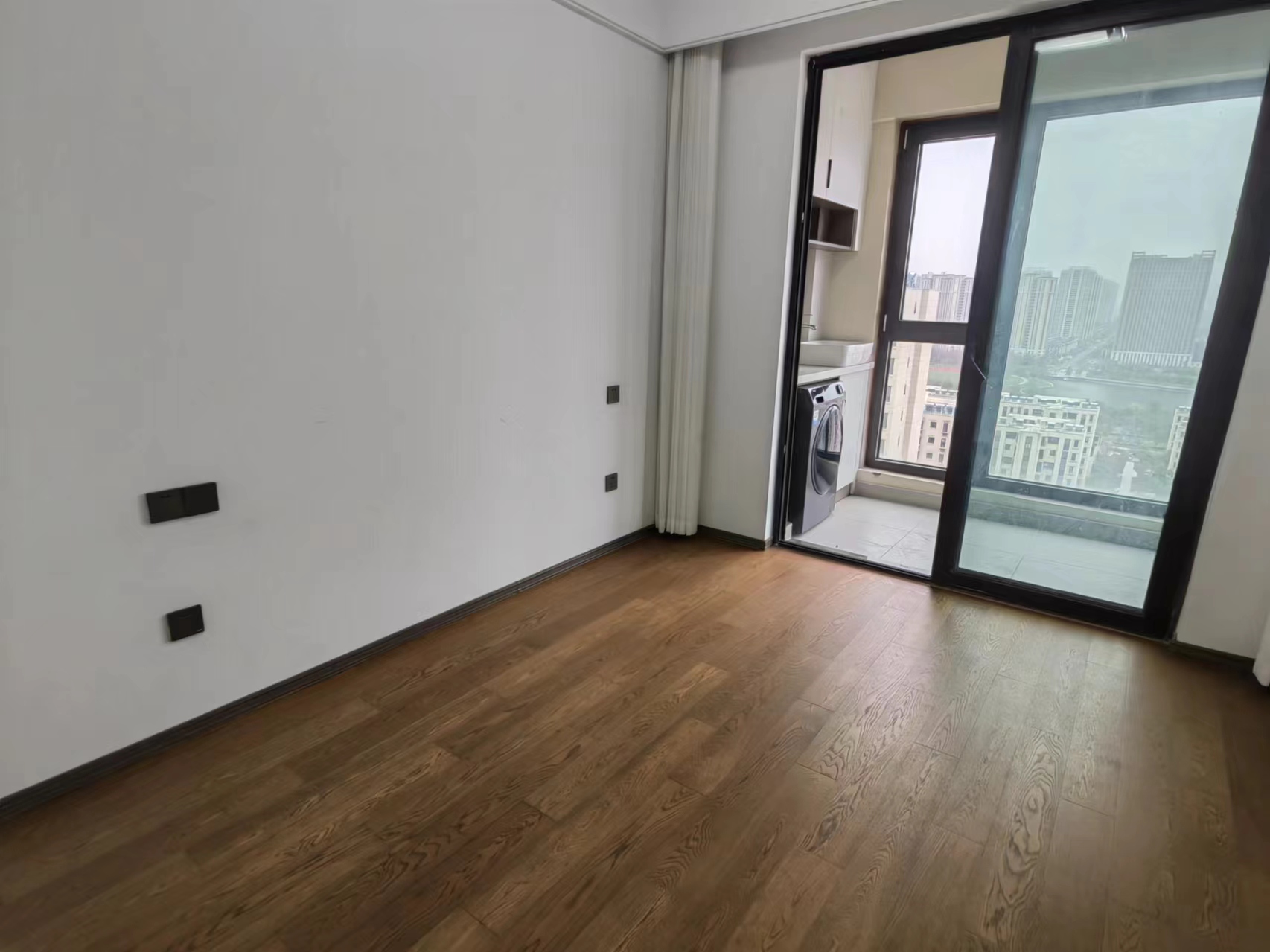 春风南岸西园 4室2厅2卫 140m&sup2;