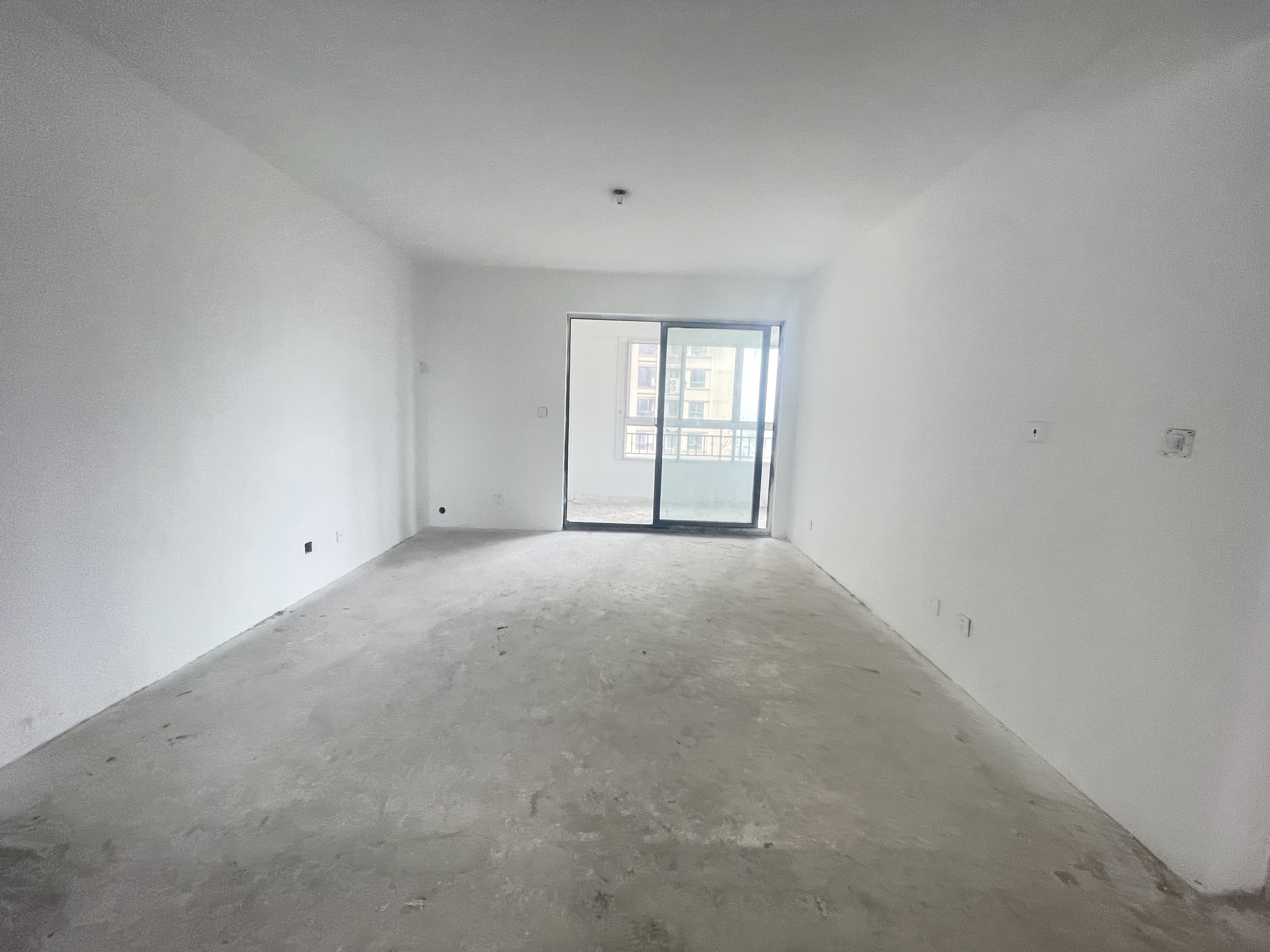 冠城大通棕榈湾 4室2厅2卫 130m&sup2;