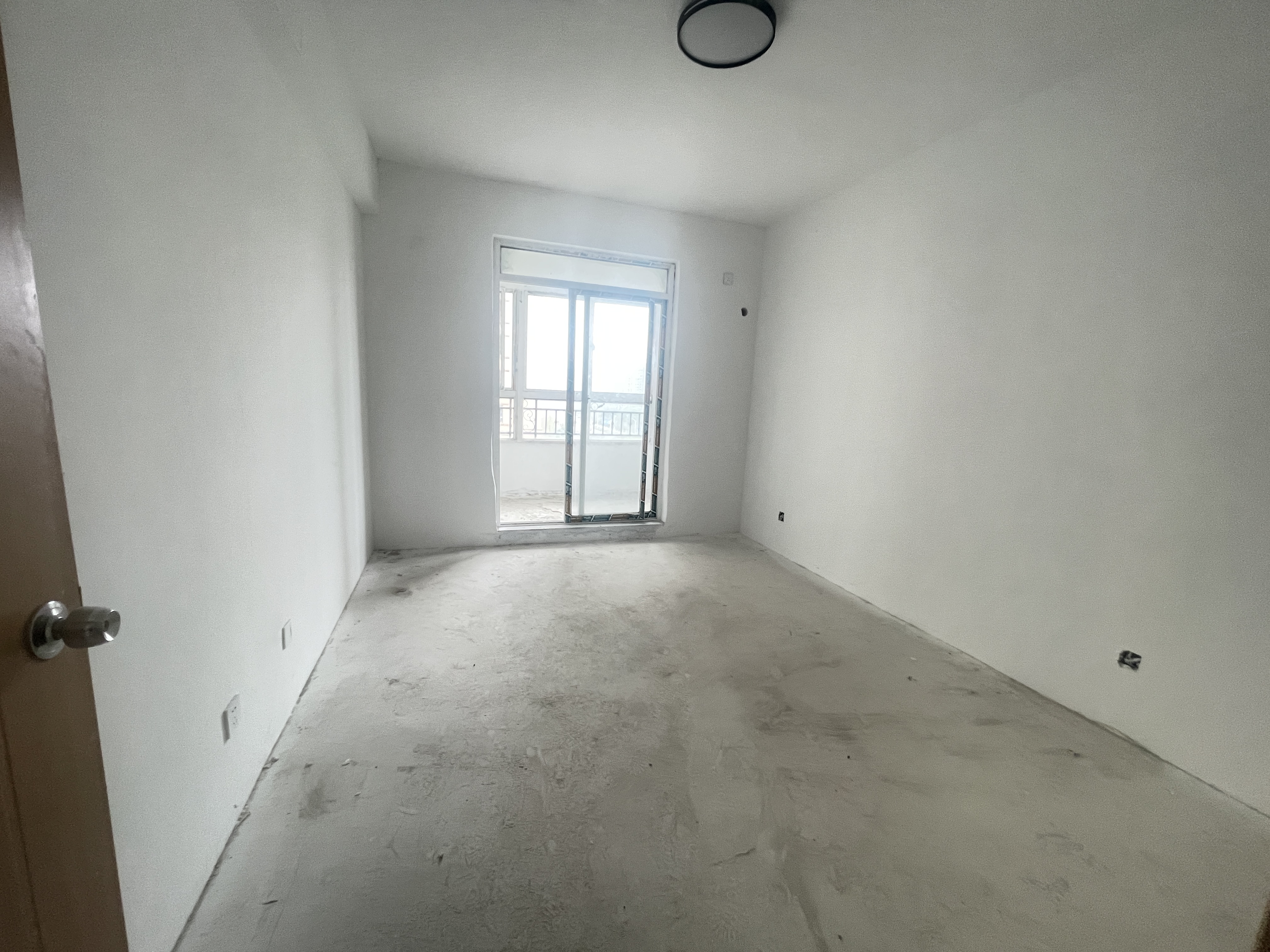 冠城大通棕榈湾 4室2厅2卫 130m&sup2;