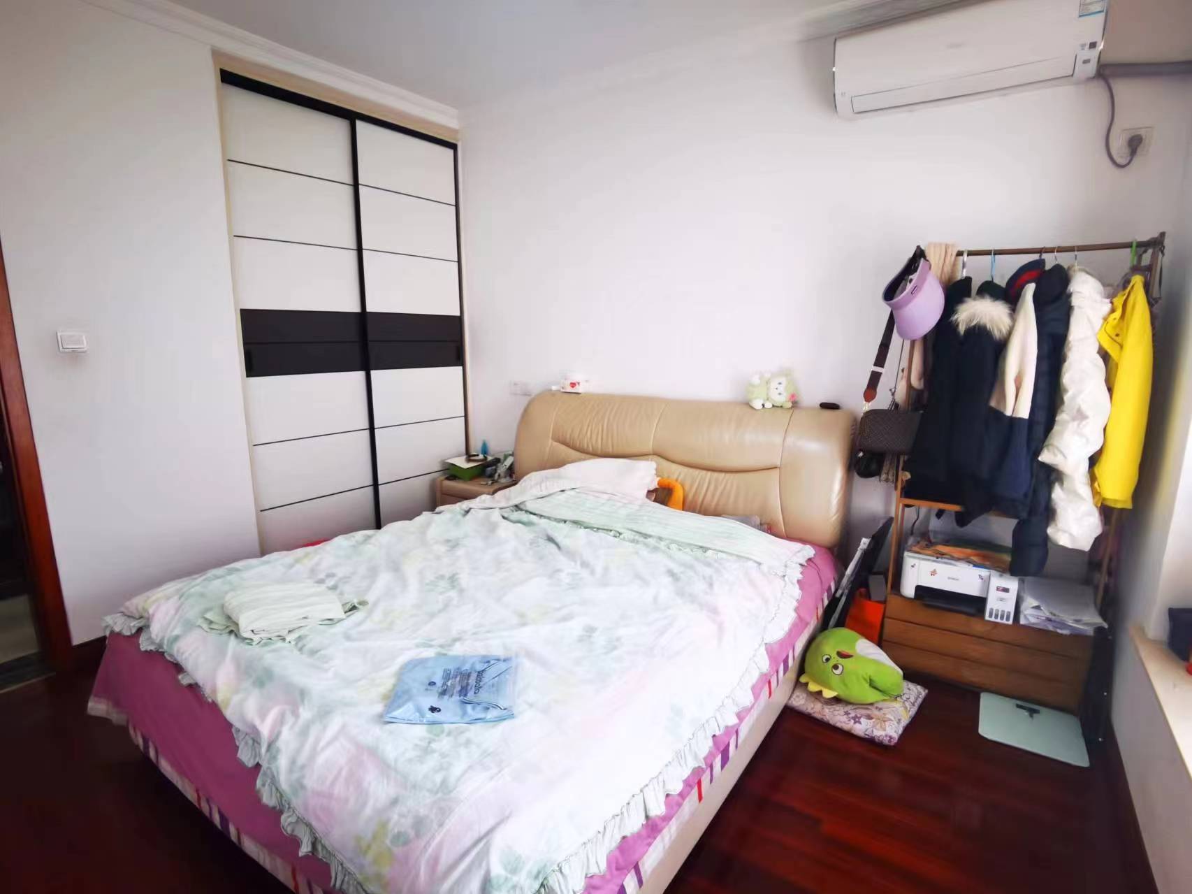 中海碧林湾 3室2厅1卫 95.91m&sup2;