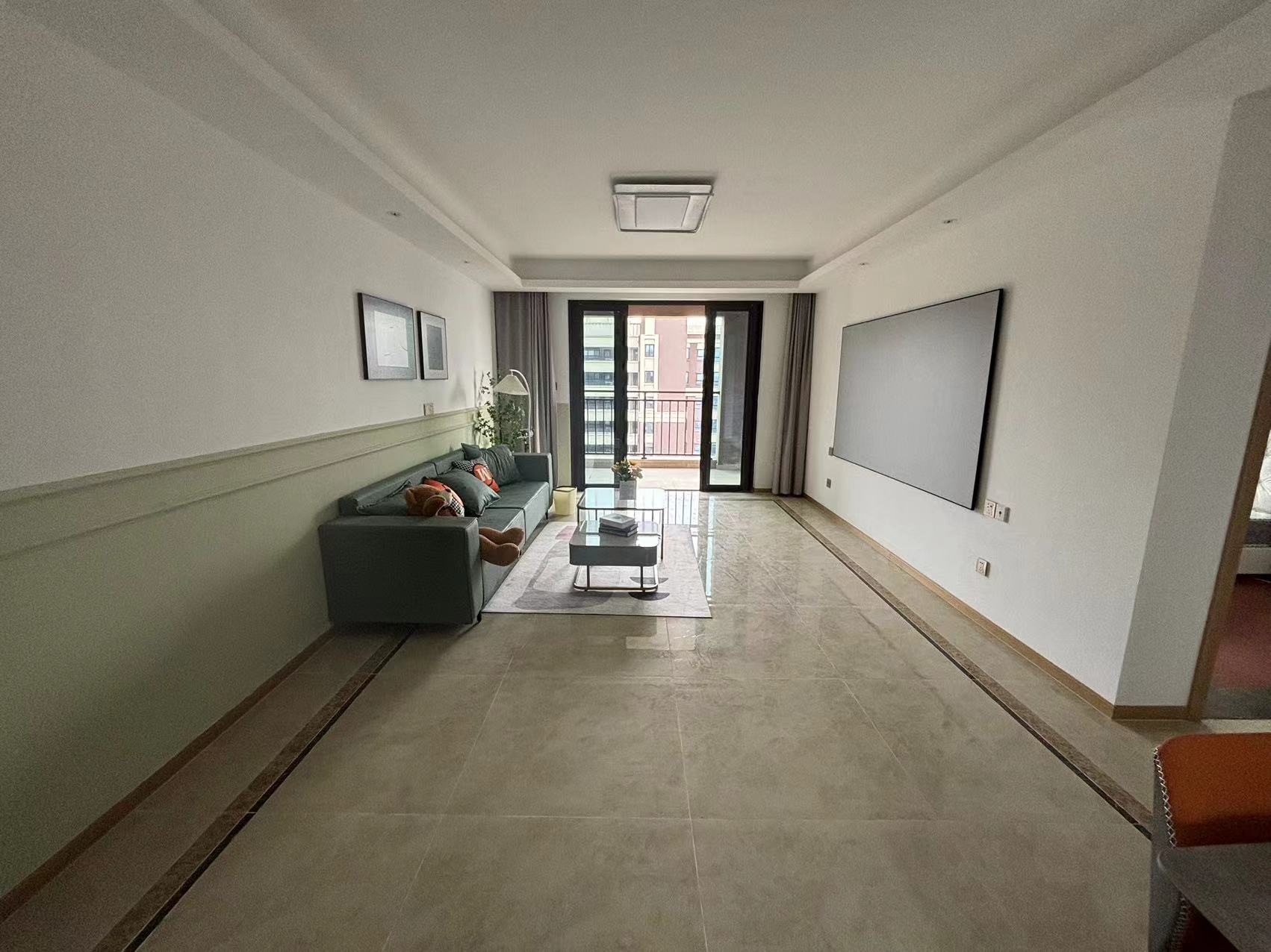 林肯公园 3室2厅2卫 113m&sup2;