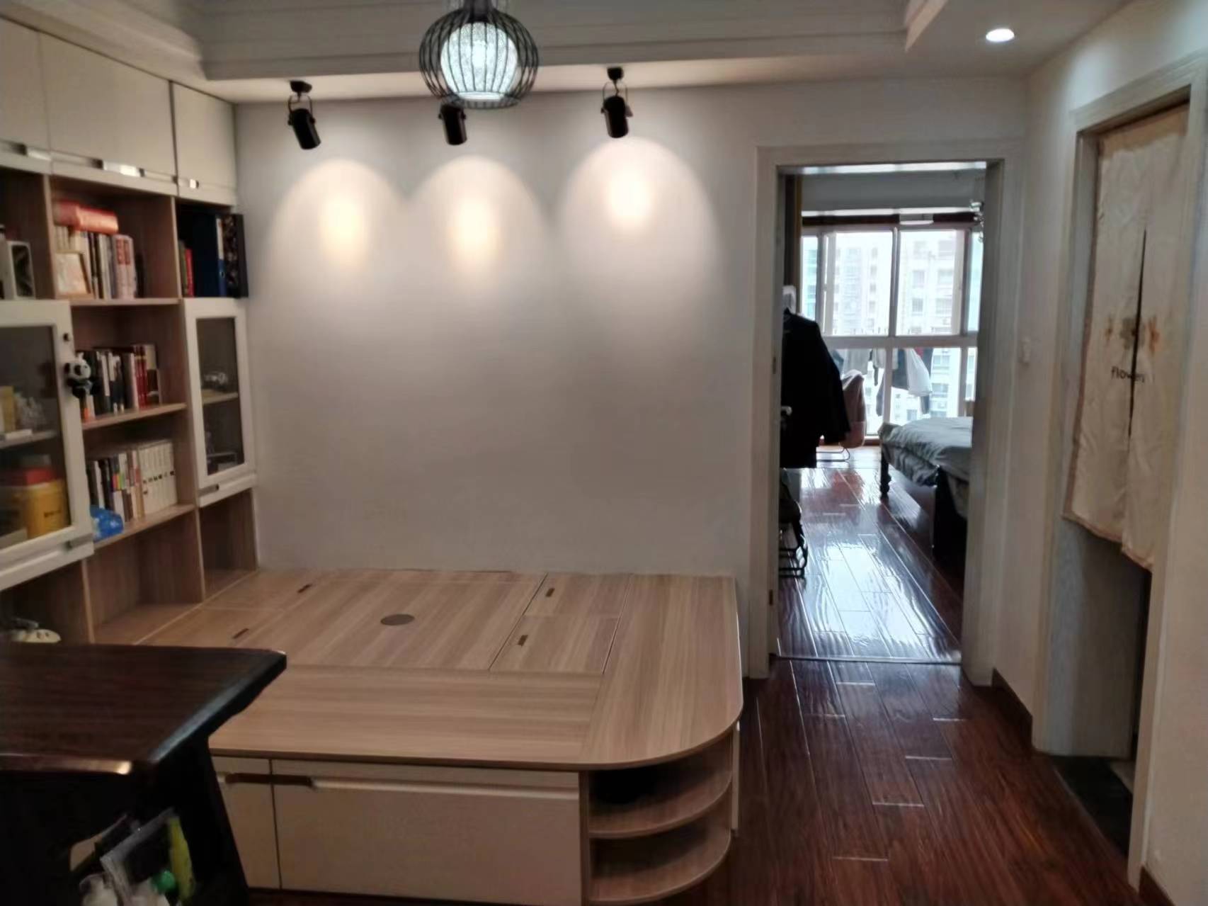 汇富花苑 2室1厅1卫 75.41m&sup2;