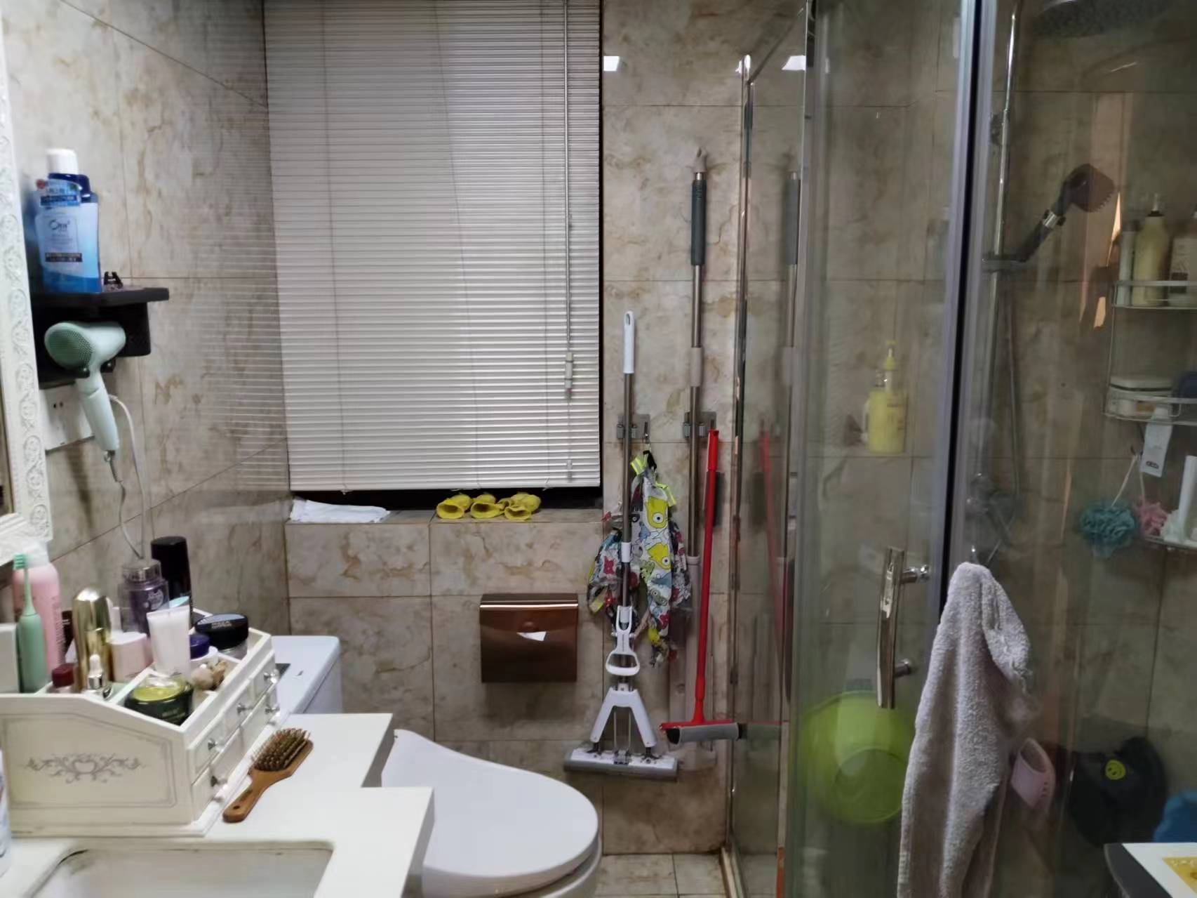 汇富花苑 2室1厅1卫 75.41m&sup2;