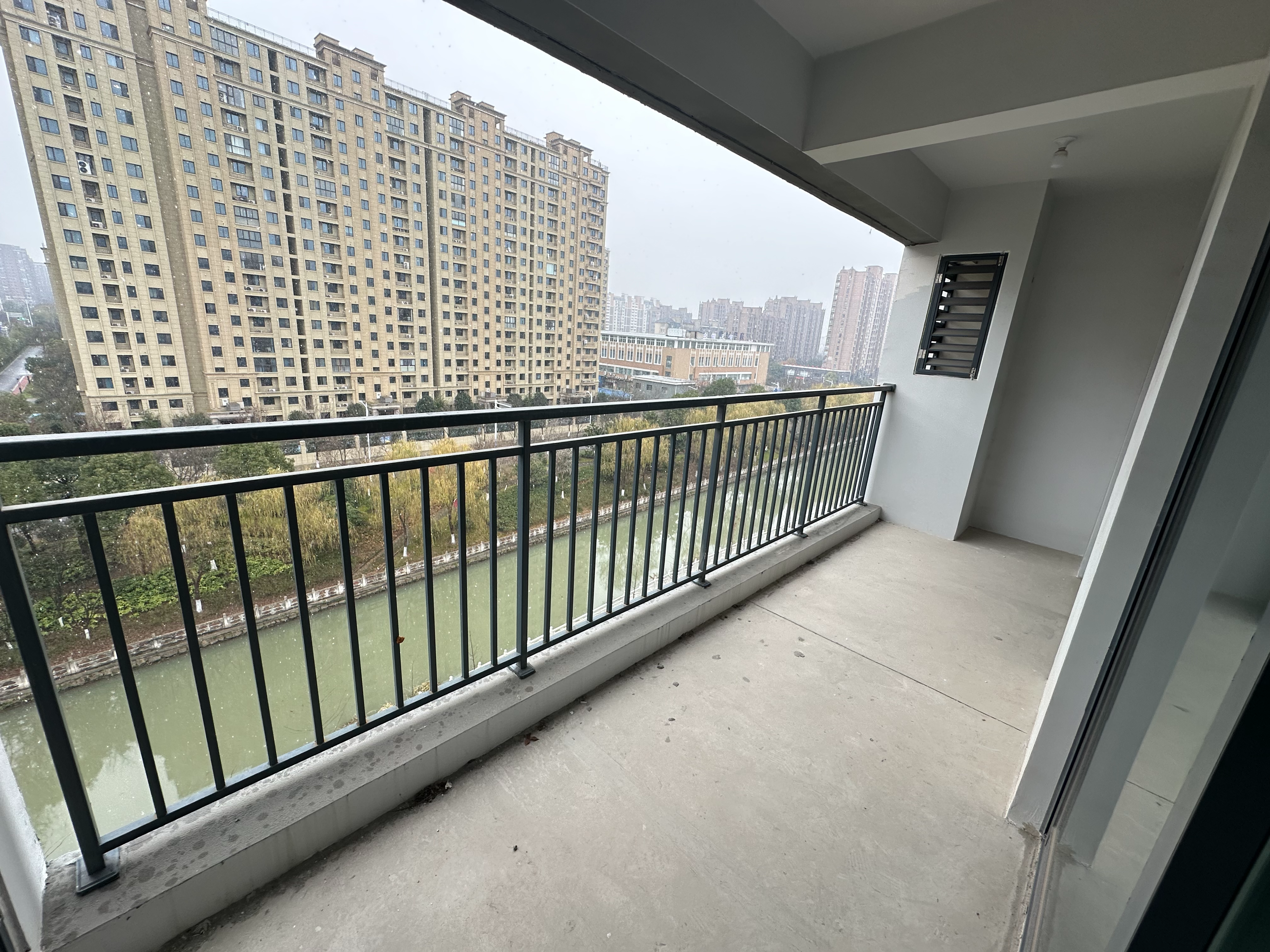 阳光城文澜府 3室2厅2卫 107.57m&sup2;