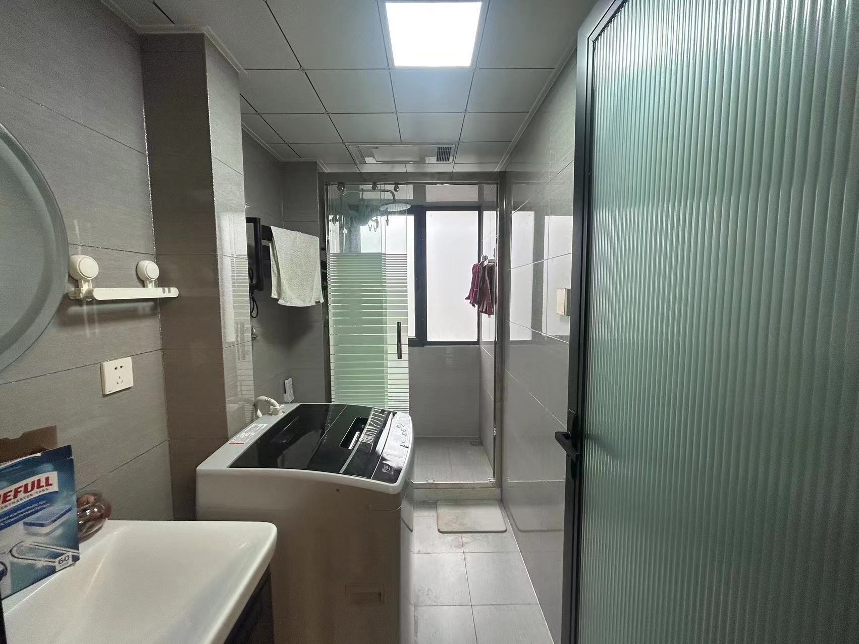 虹桥南村 1室1厅1卫 49m&sup2;