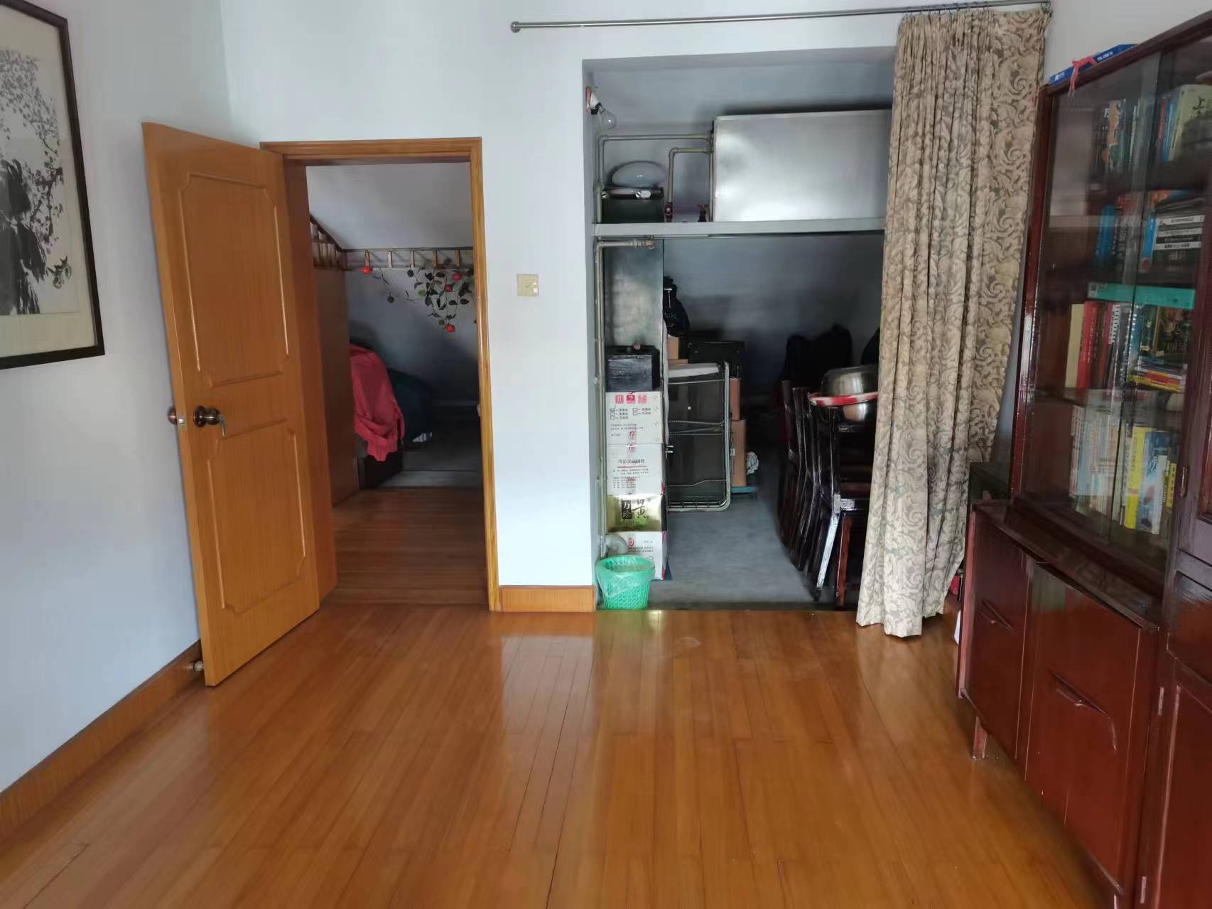 濠西园 5室3厅2卫 120.52m&sup2;