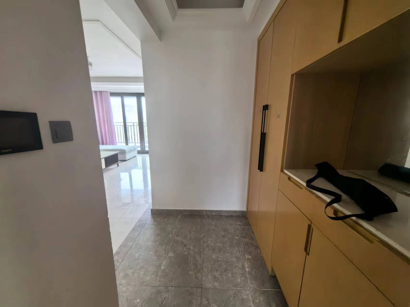富力院士廷 4室2厅2卫 140.00m²