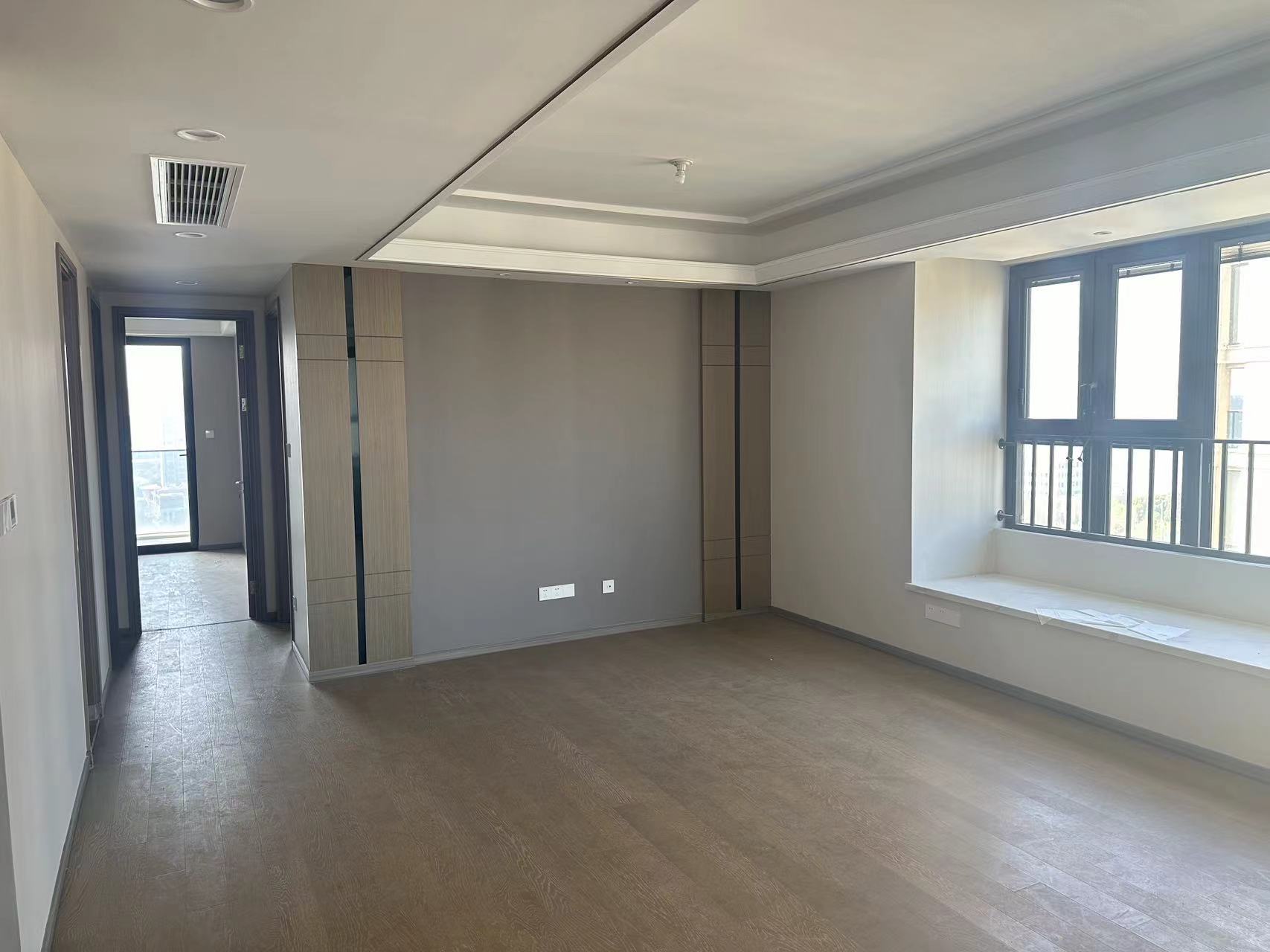 绿城·诚园 3室2厅2卫 117m²