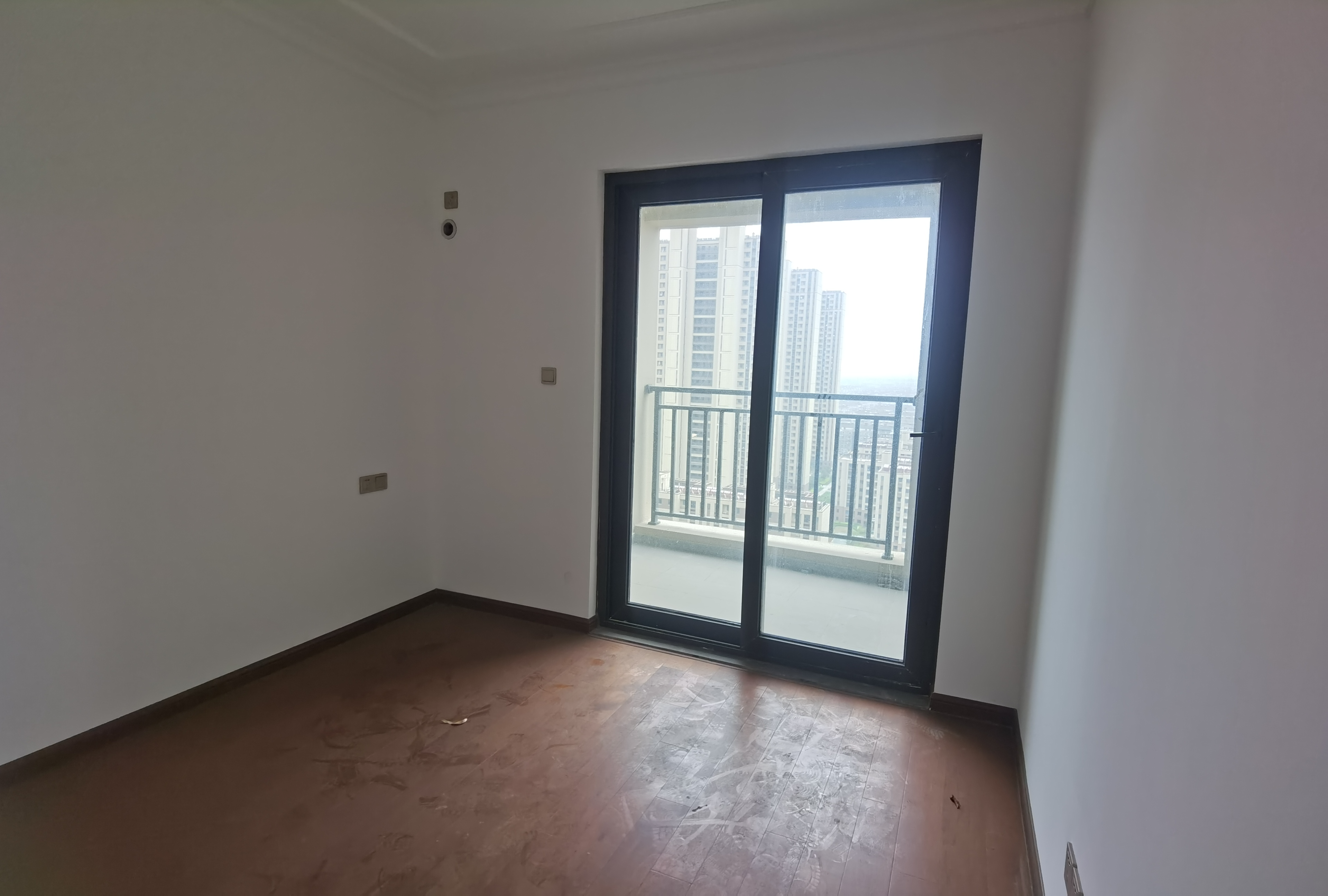富力院士廷 4室2厅2卫 172m&sup2;