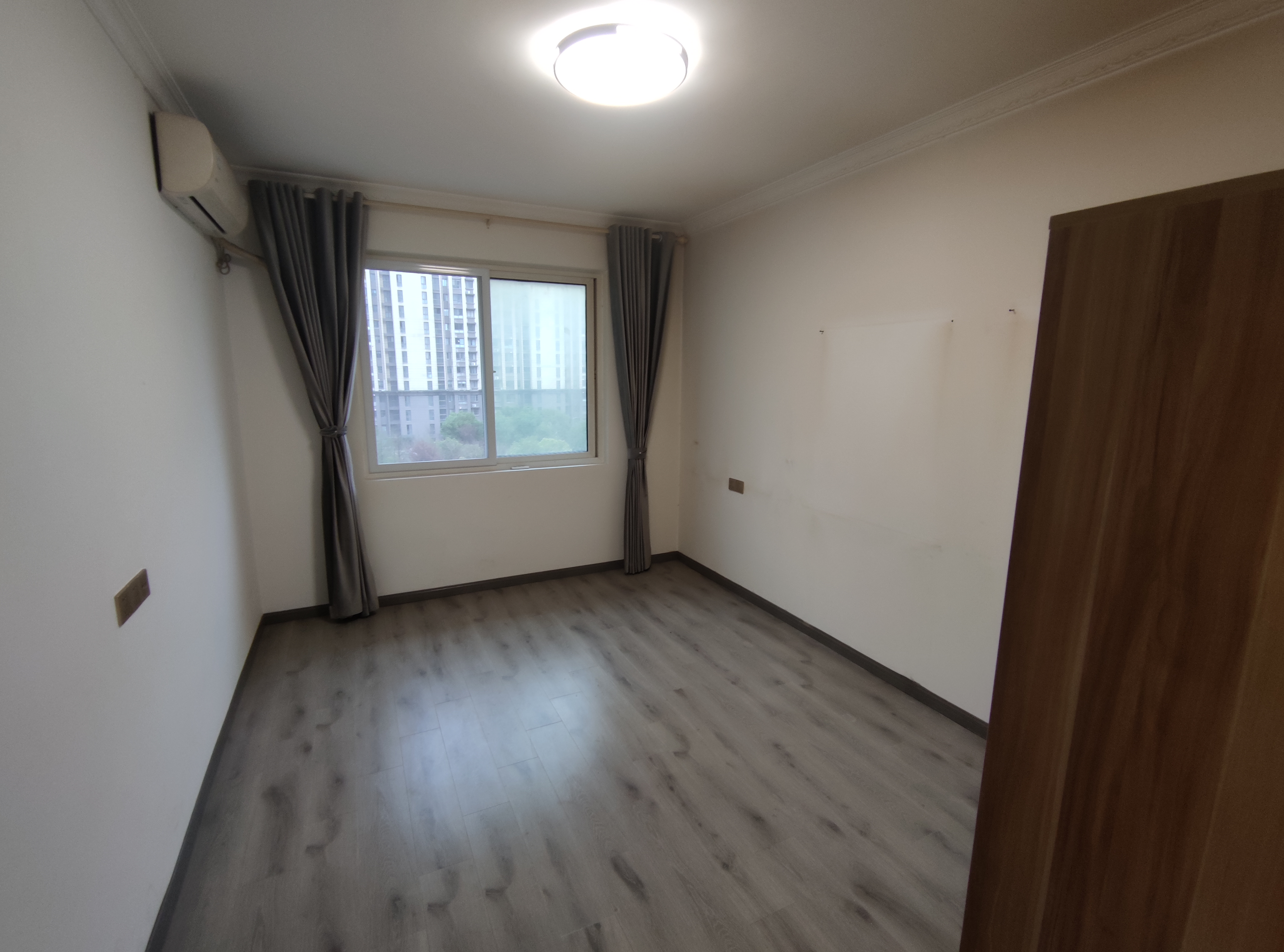 学士府 2室1厅1卫 88m&sup2;