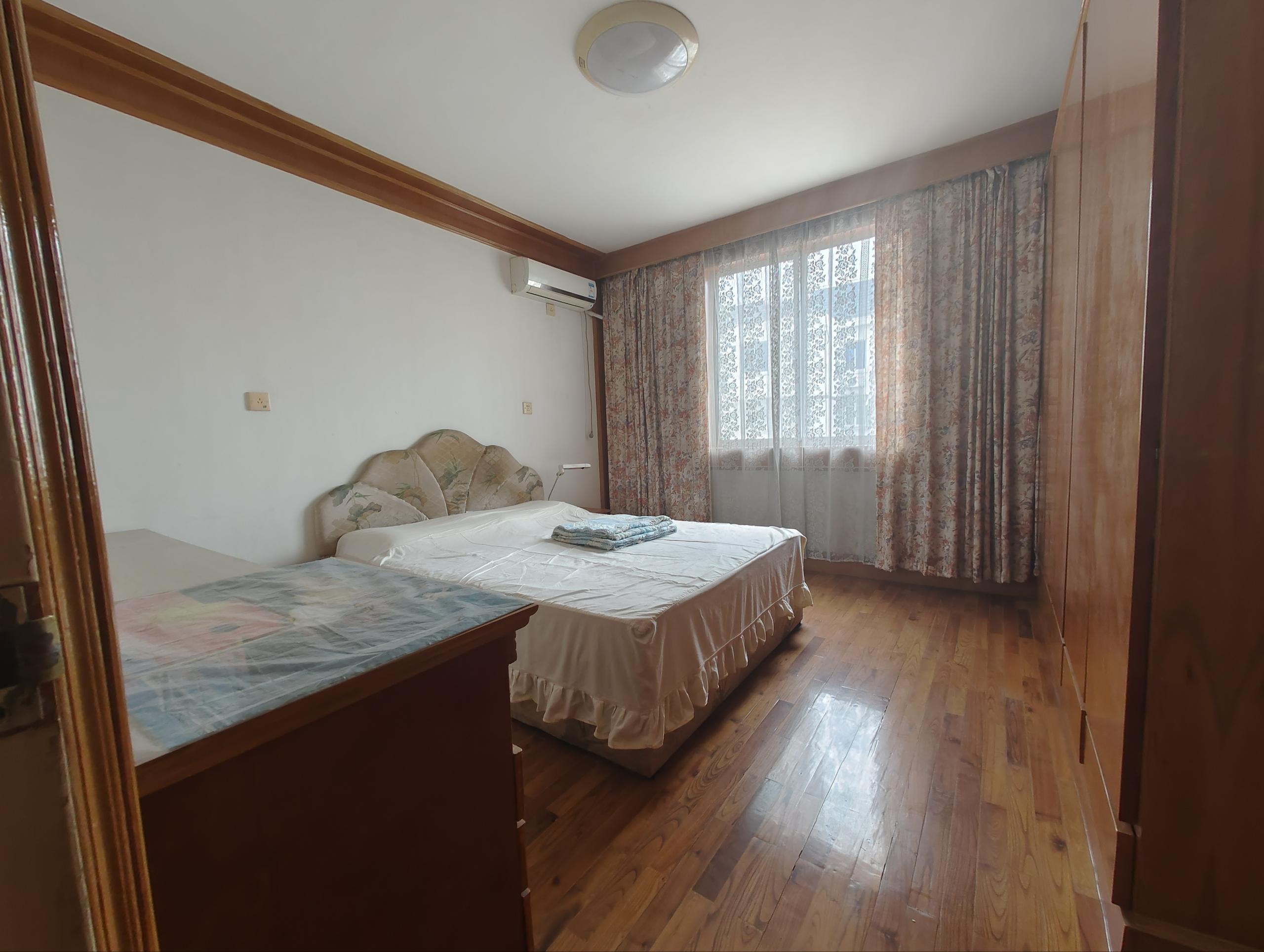 郭里园 2室2厅1卫 80.14m²