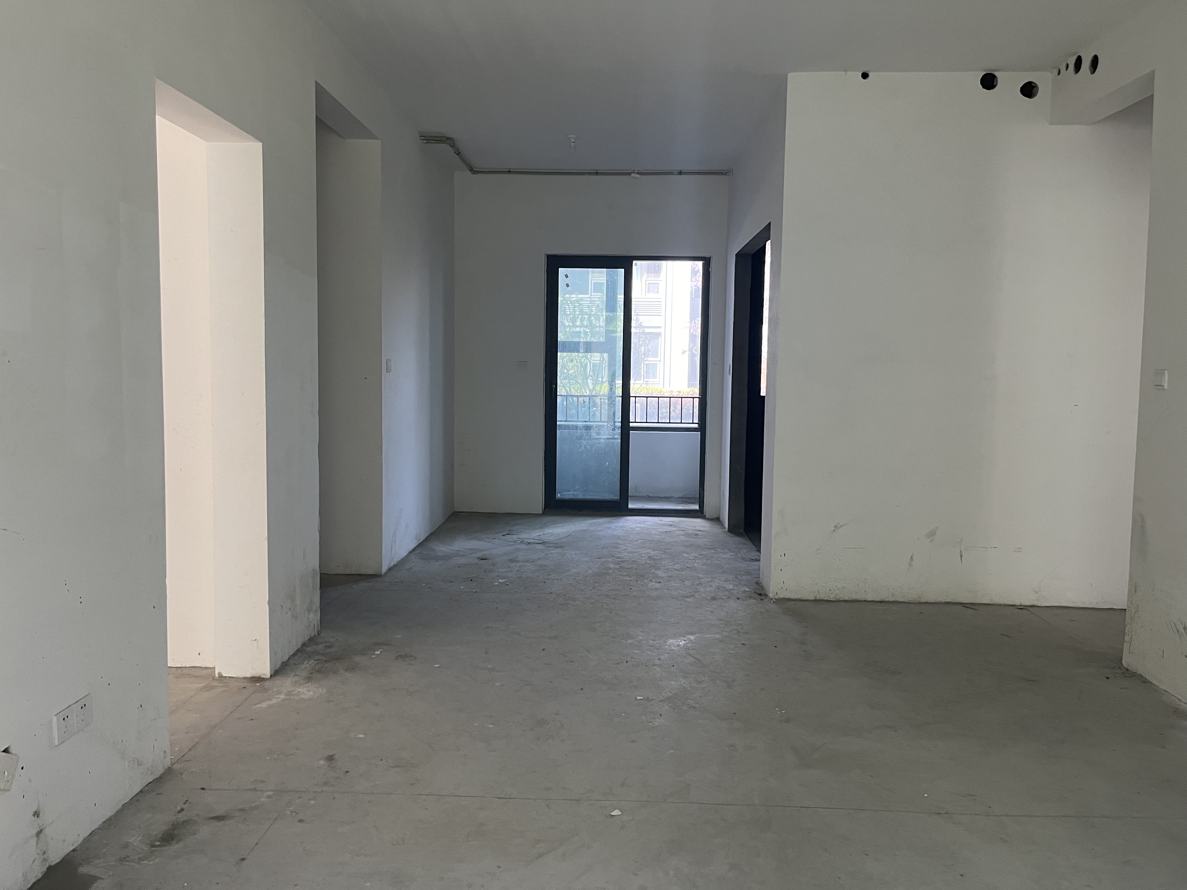 绿城湖境和庐 4室2厅2卫 151m²