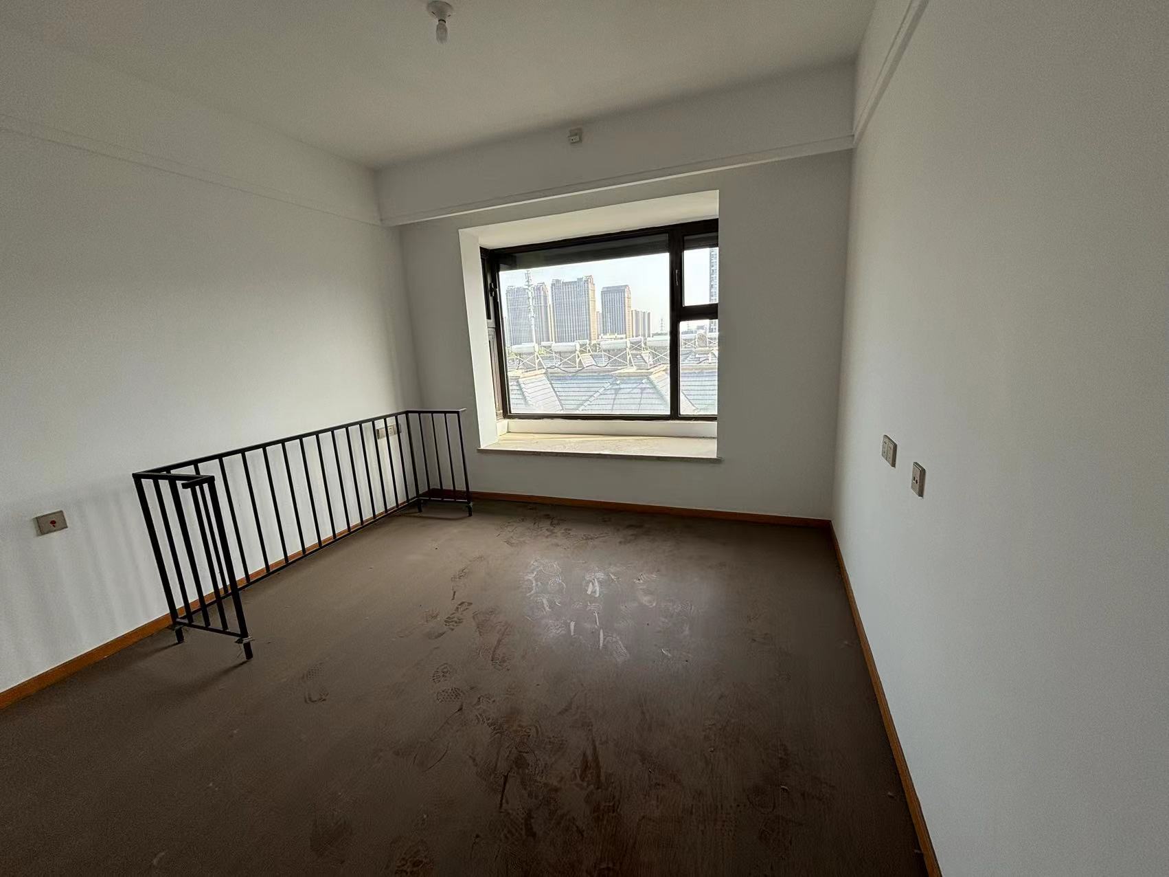 中南熙悦(南通经济技术开发区) 3室2厅2卫 122.00m&sup2;