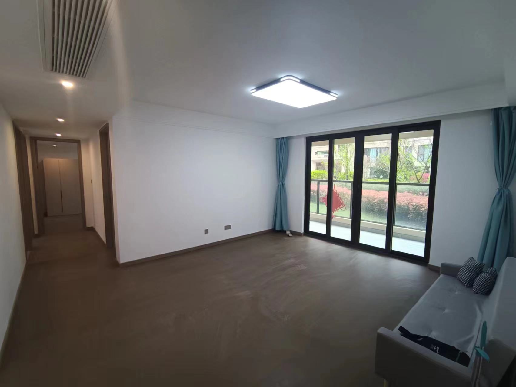 时光漫城 4室2厅2卫 124m²