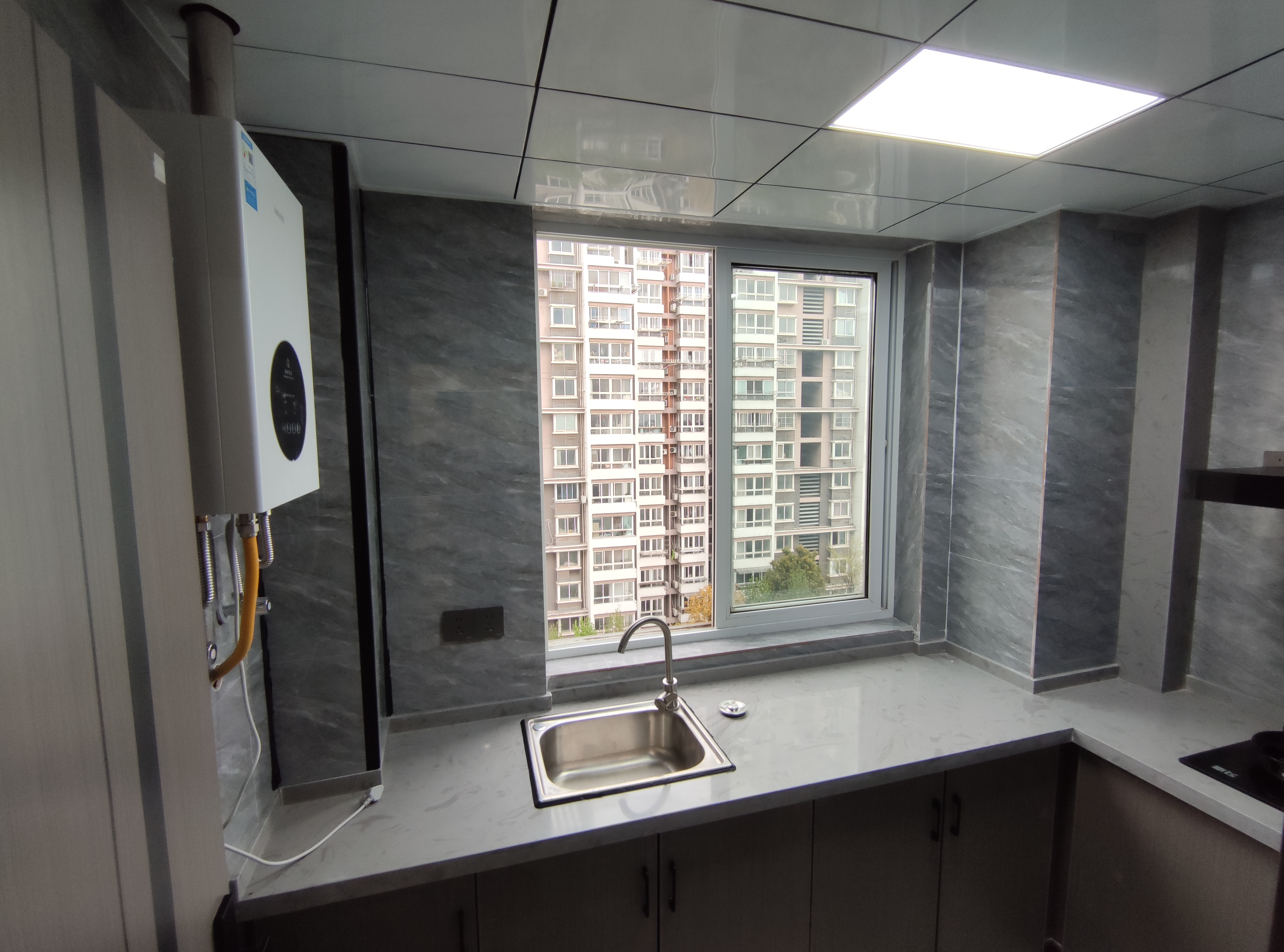 惠泽苑 2室1厅1卫 88m&sup2;