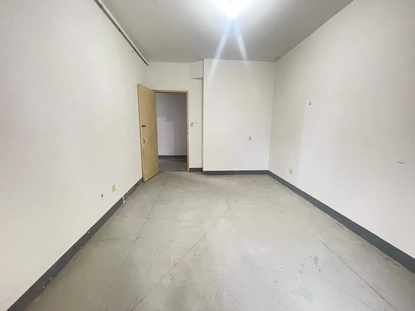 同和嘉苑南区 3室2厅1卫 123m&sup2;