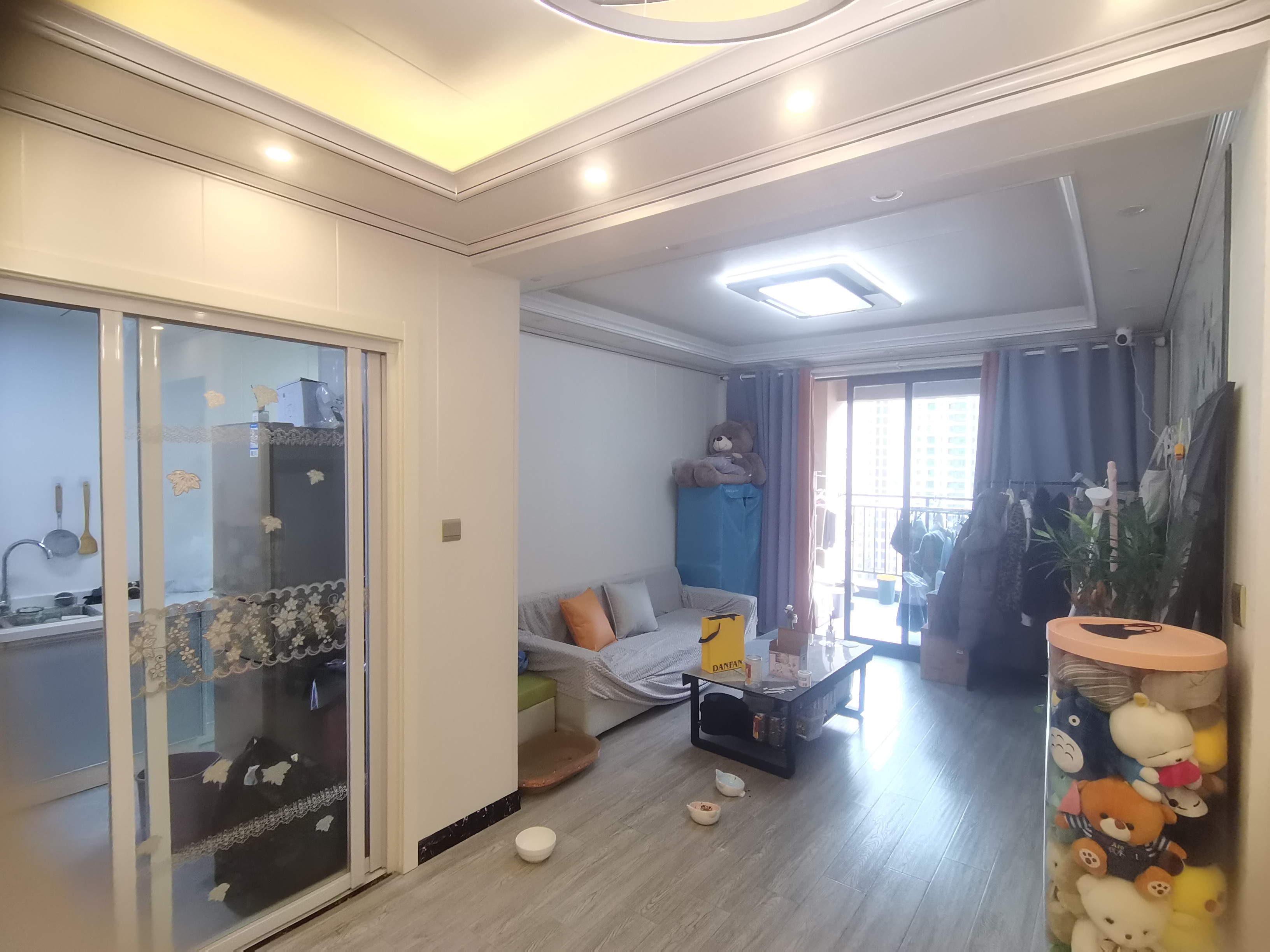 华强城 2室2厅1卫 81.58m²