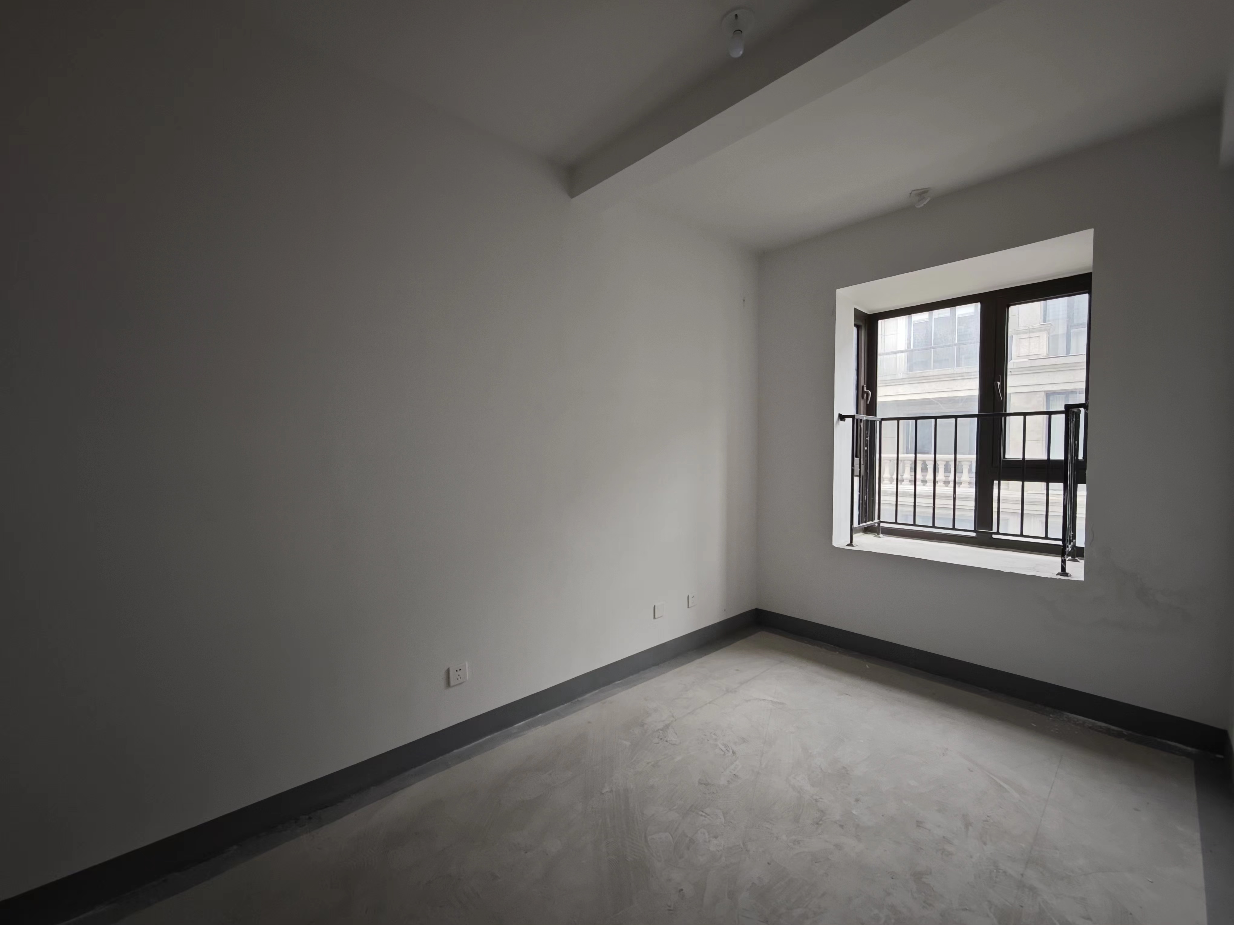 中南熙悦(南通经济技术开发区) 3室2厅3卫 256.00m&sup2;
