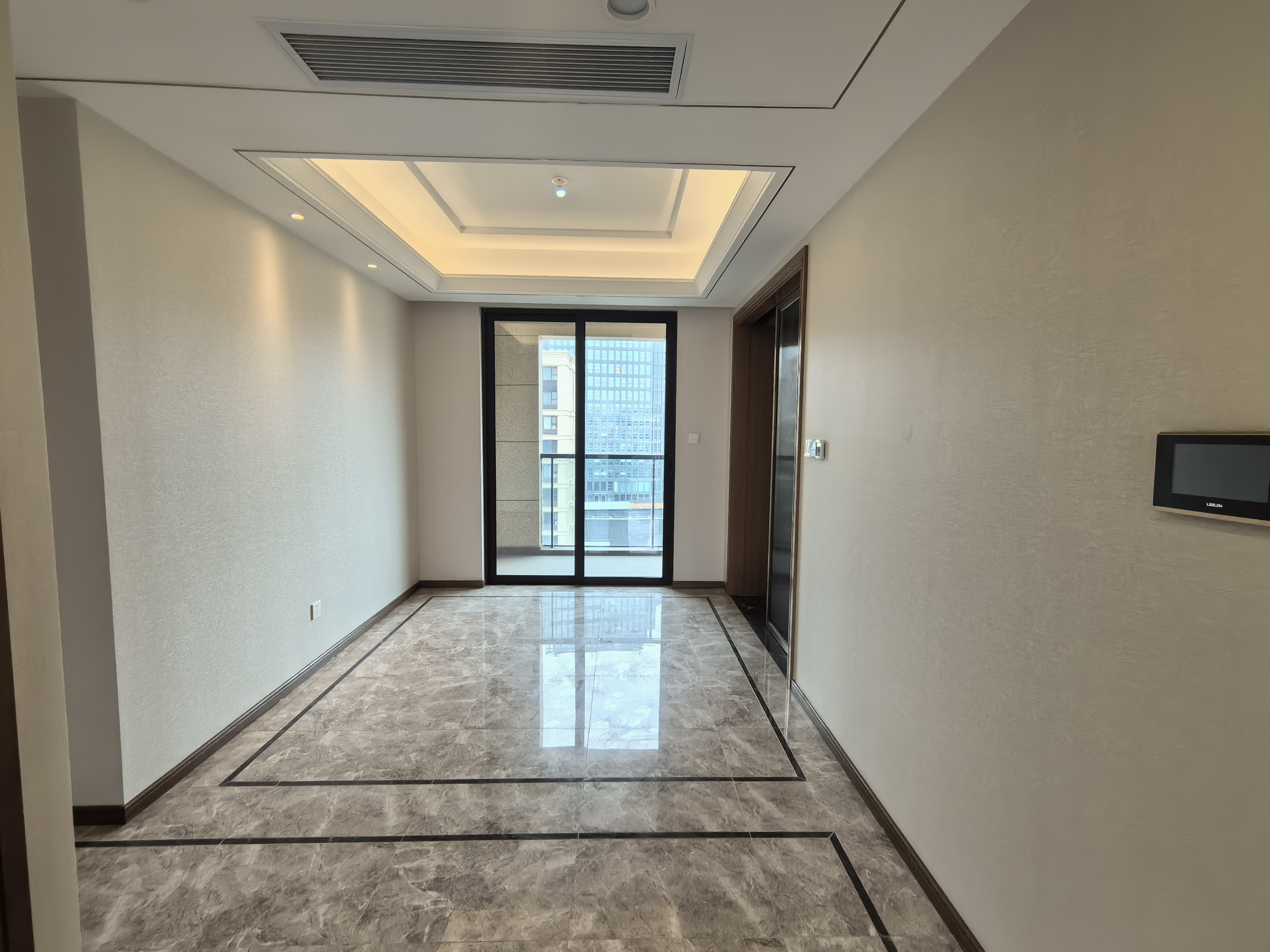 绿城蘭园 3室2厅2卫 133m&sup2;