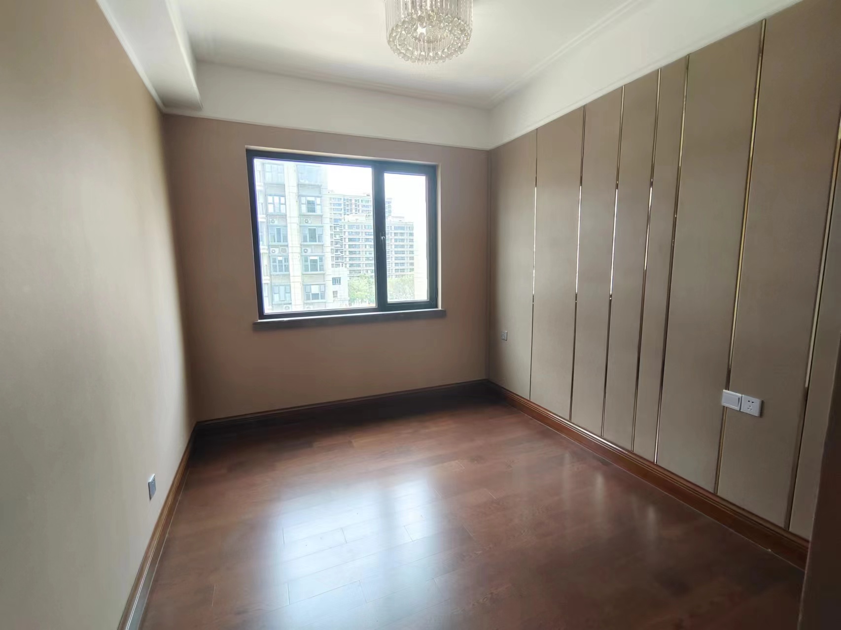 恒大御澜庭 3室2厅2卫 125m&sup2;