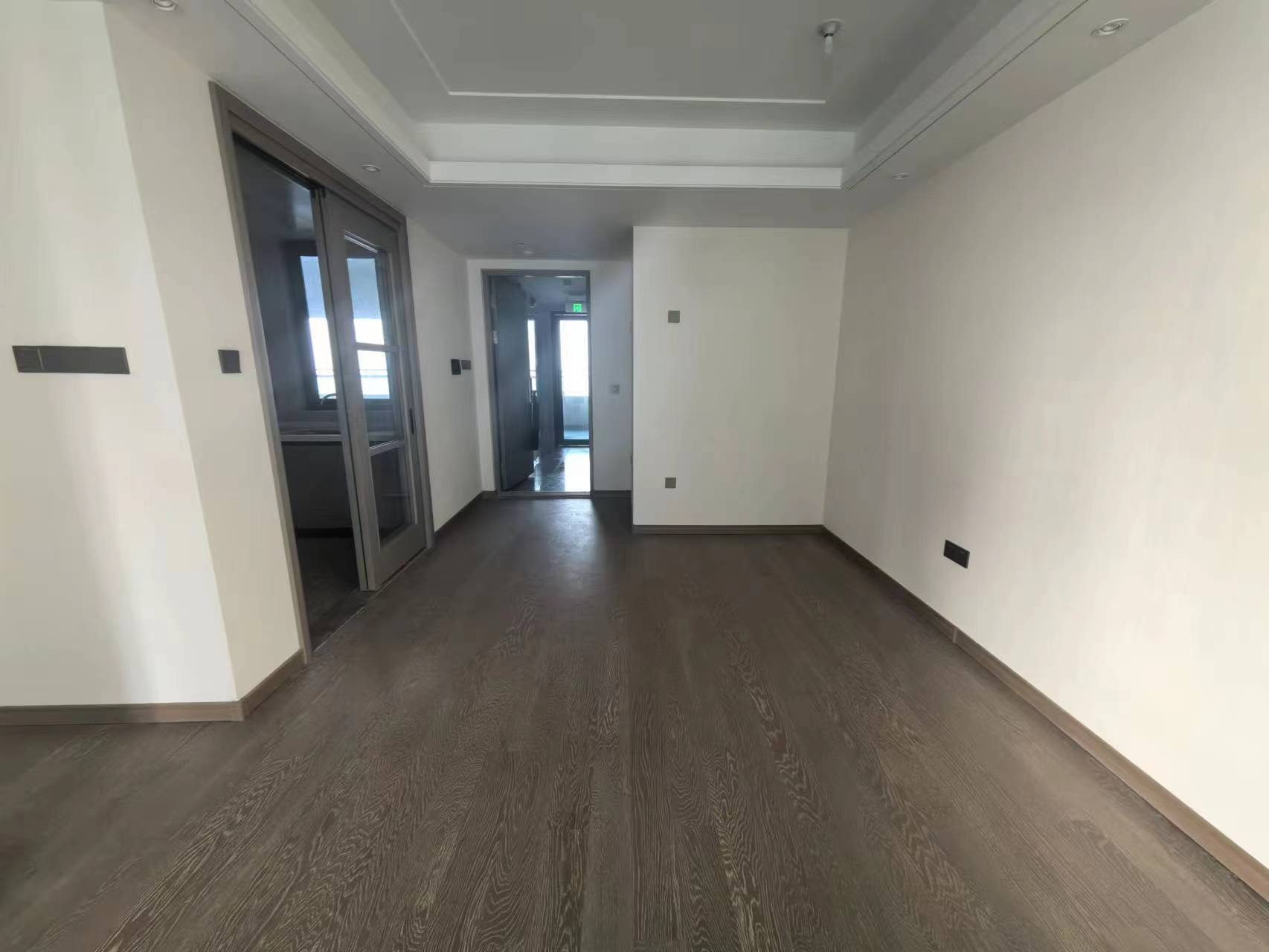 万科未来之光 3室2厅1卫 100m&sup2;