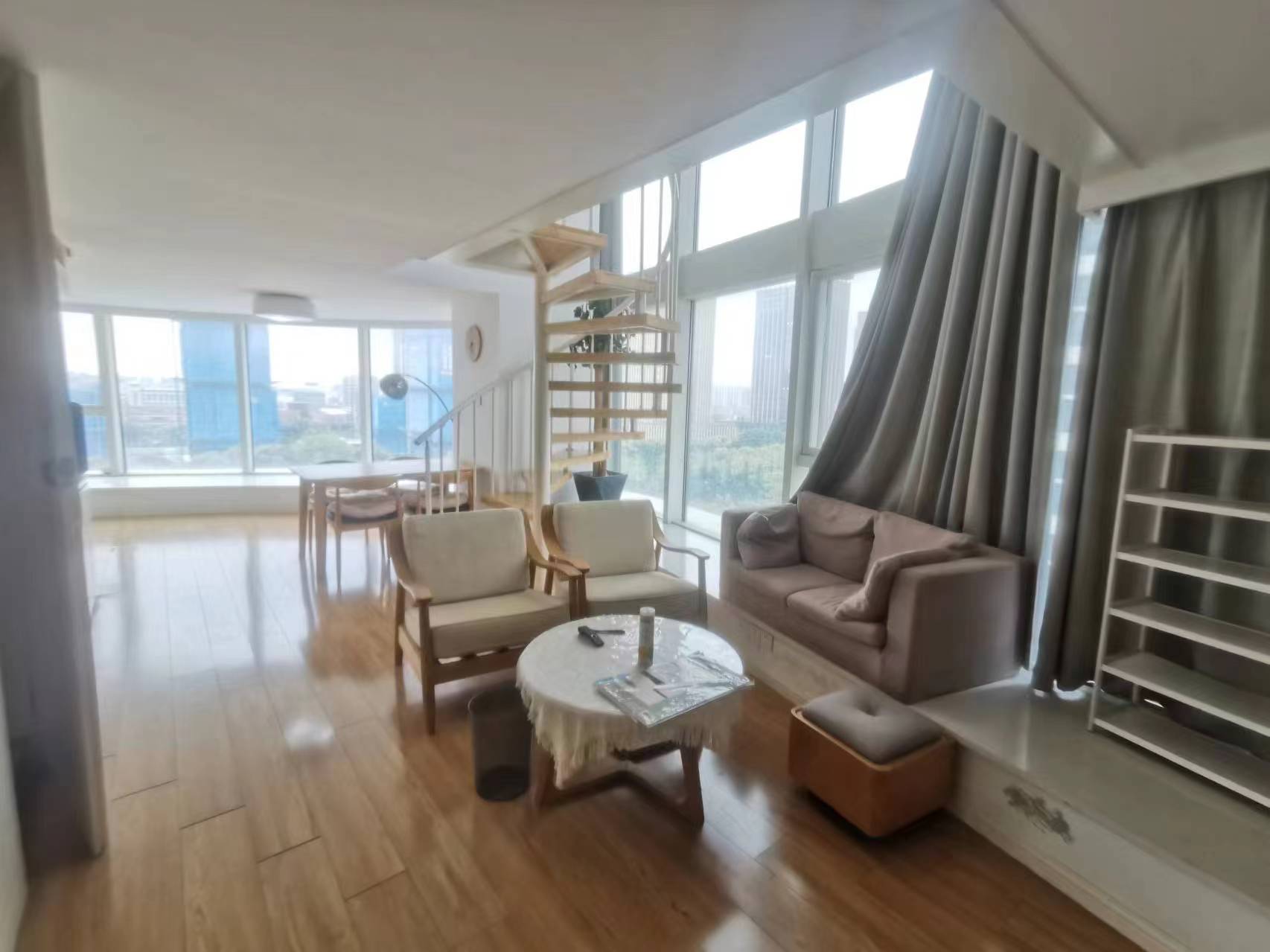 中南世纪城 1室厅卫 120m&sup2;