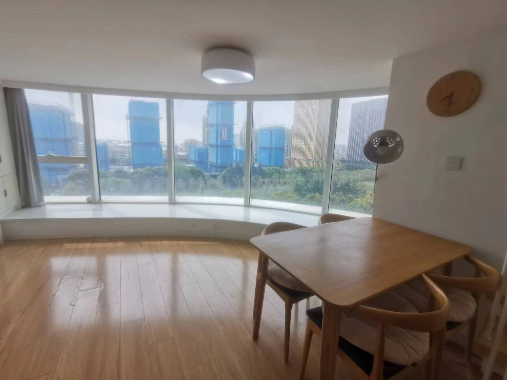 中南世纪城 1室厅卫 120m&sup2;