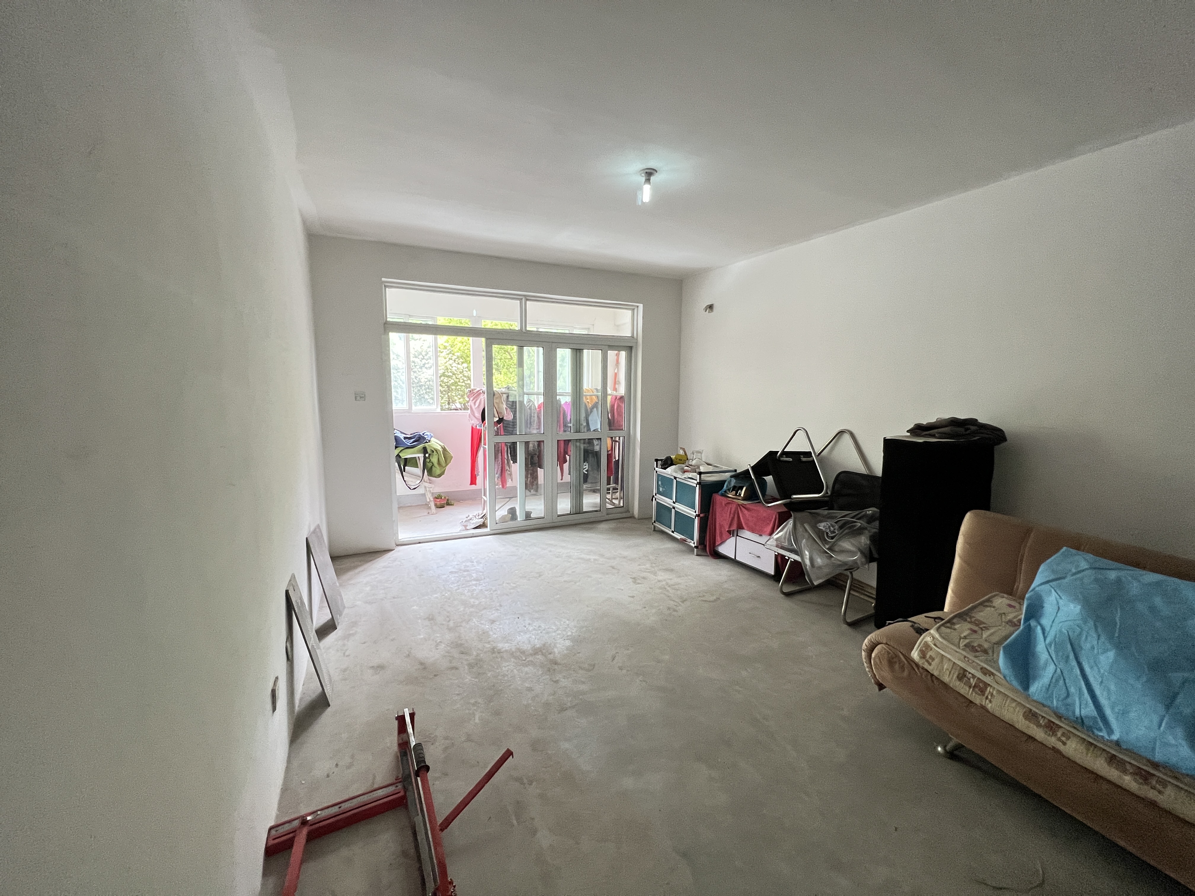 新港花苑 3室2厅1卫 148.5m&sup2;
