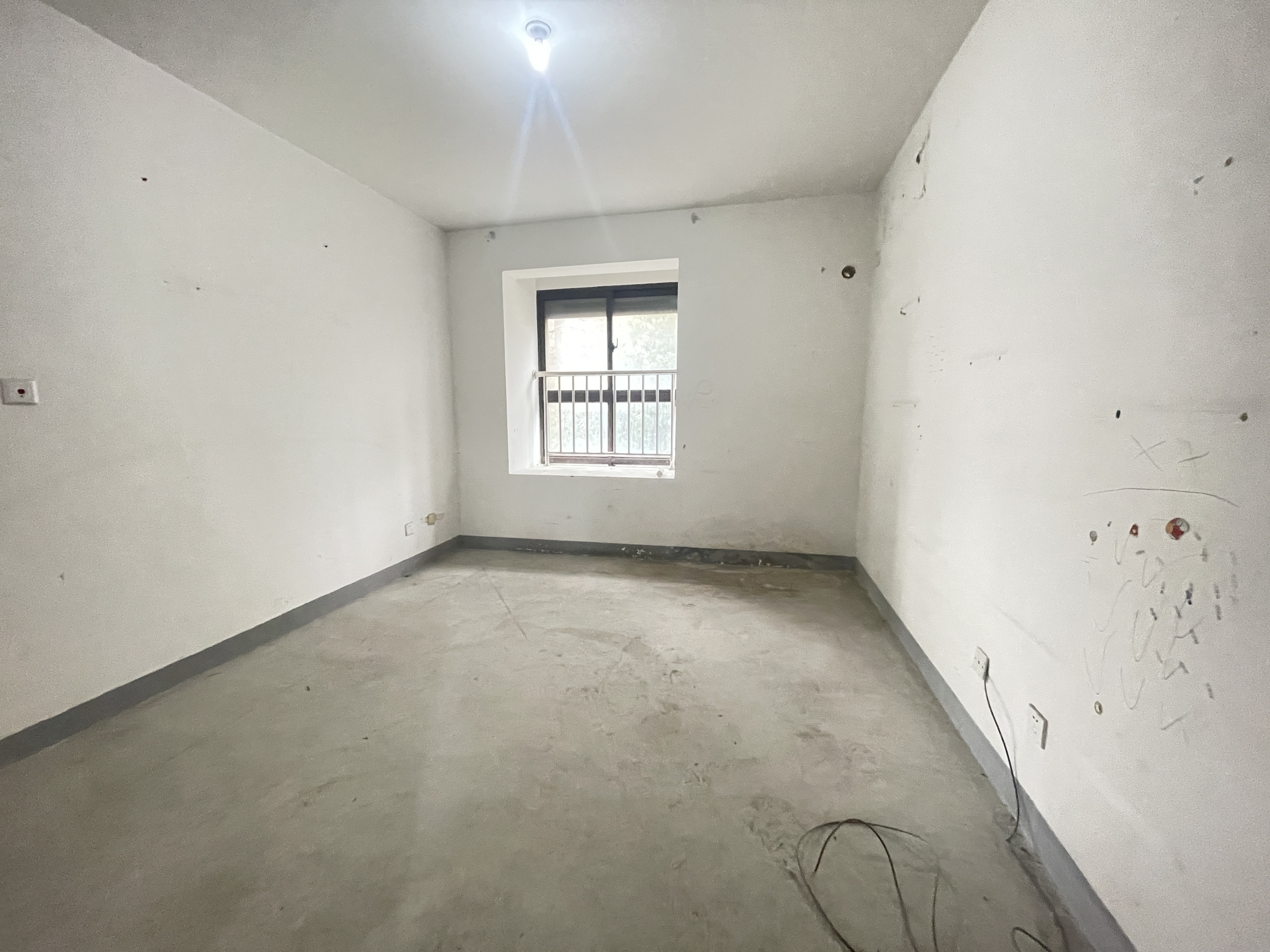 同和嘉苑南区 3室2厅2卫 140.00m&sup2;